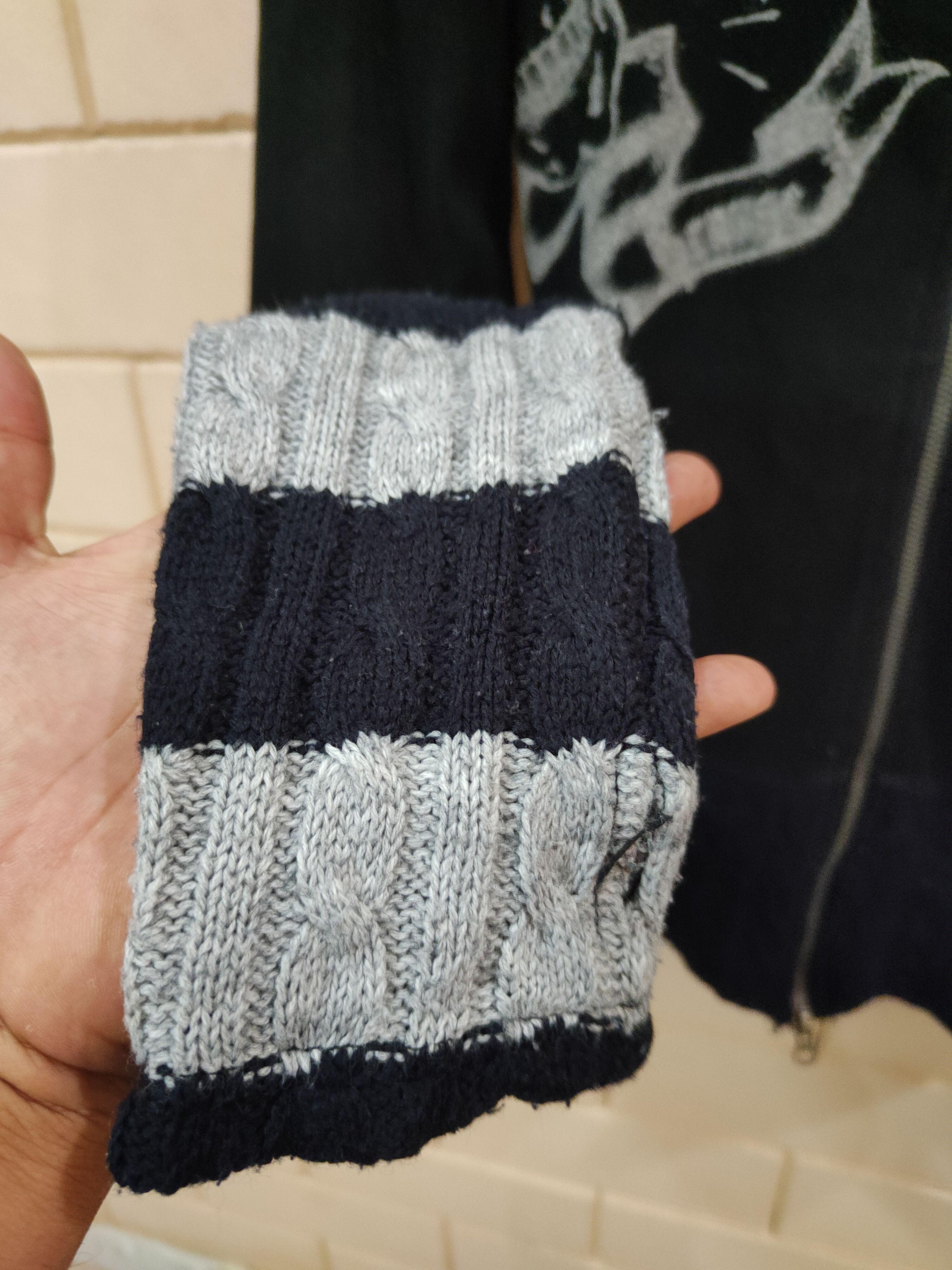 Japanese Brand GHTZ Chrome Hearts Inspired Sweater with extra long sleeves Size S / US 4 / IT 40 - 7 Thumbnail