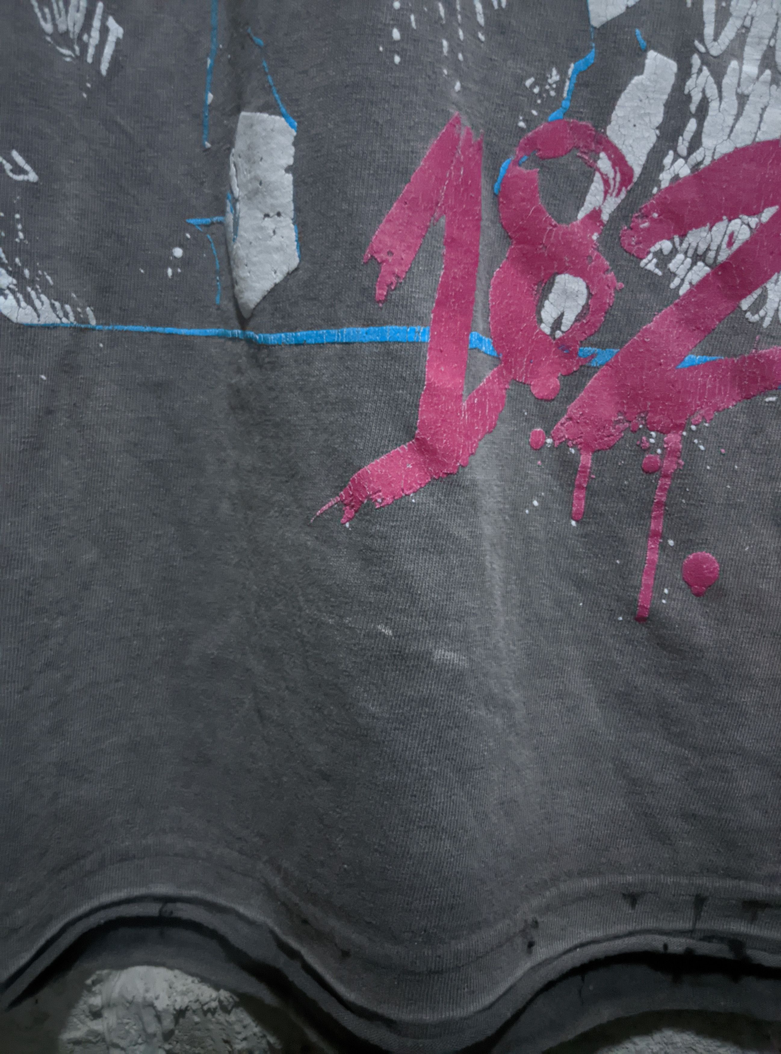 Band Tees × Vintage Vintage 2009 thrashed blink 182 tour t shirt Size US M / EU 48-50 / 2 - 11 Thumbnail