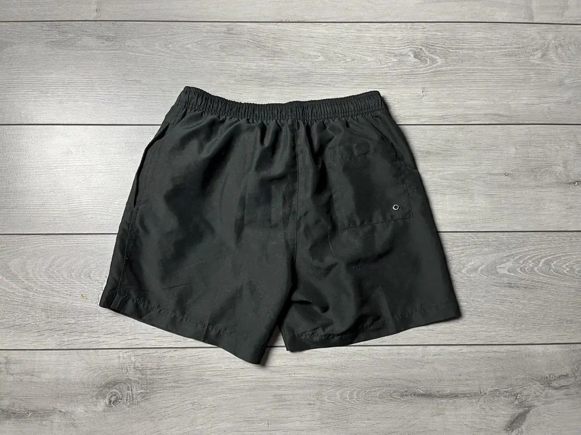Calvin Klein Calvin Klein shorts swimmer size Medium Size US 32 / EU 48 - 3 Thumbnail