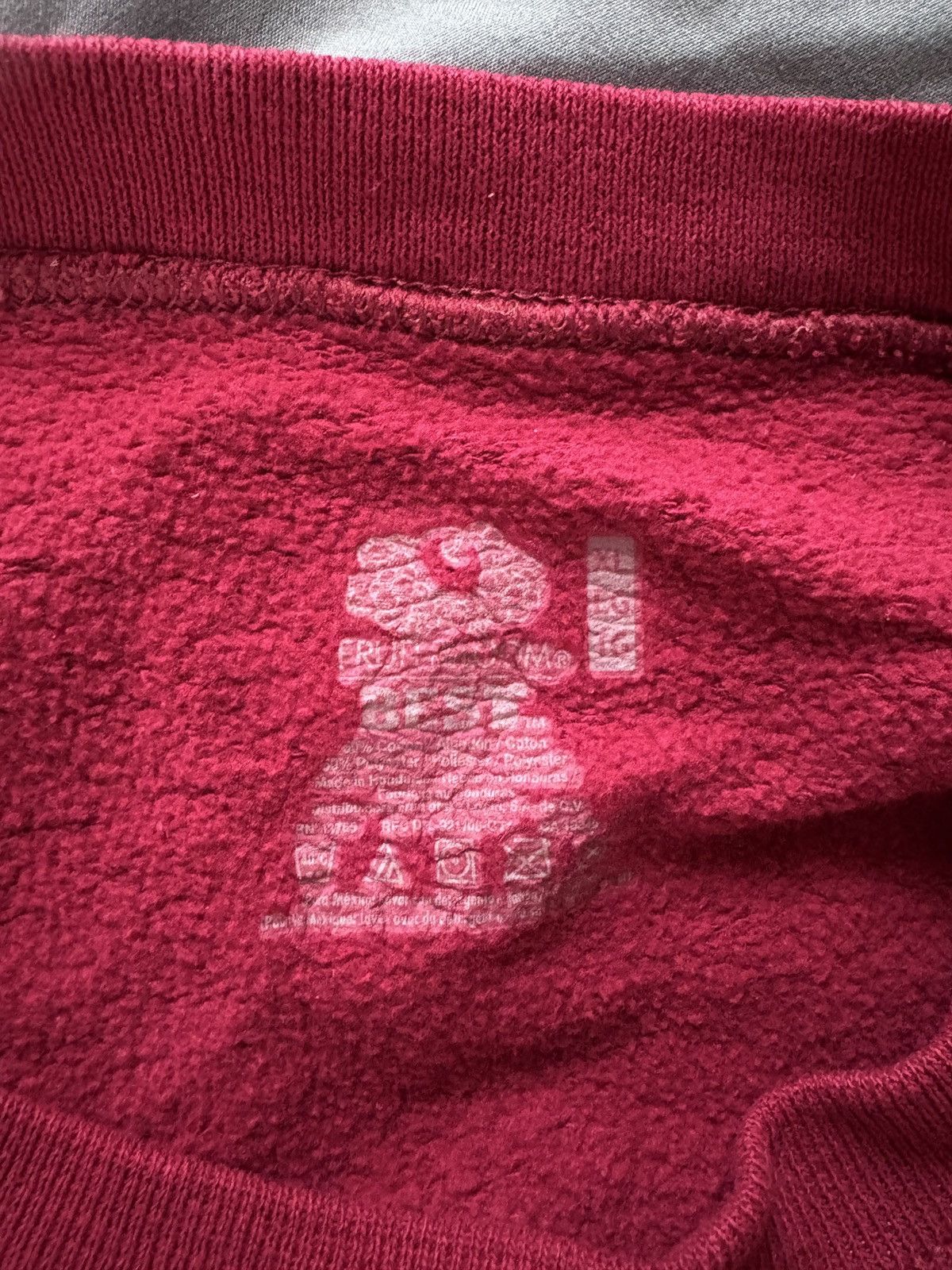 Fruit Of The Loom vintage maroon sweatshirt Size US XL / EU 56 / 4 - 3 Thumbnail