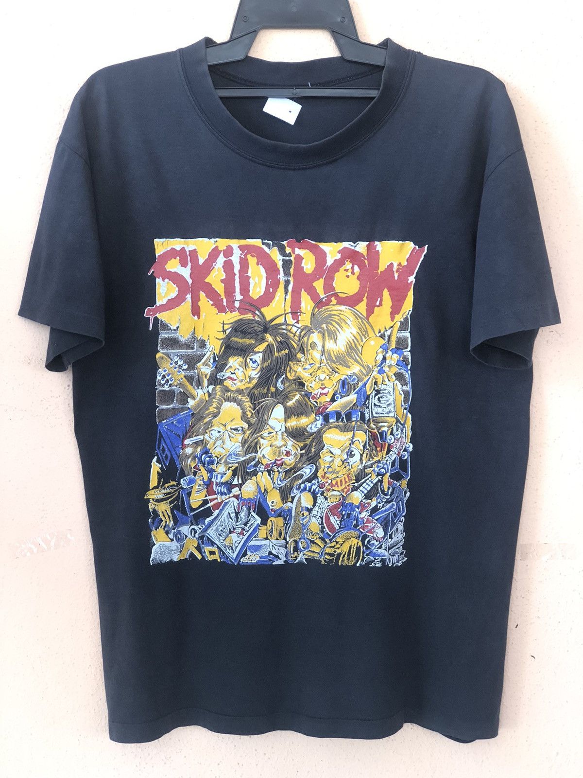 Band Tees × Vintage Vintage 90s SKID ROW Cartoon Artwork Band Tee Size US L / EU 52-54 / 3 - 1 Thumbnail