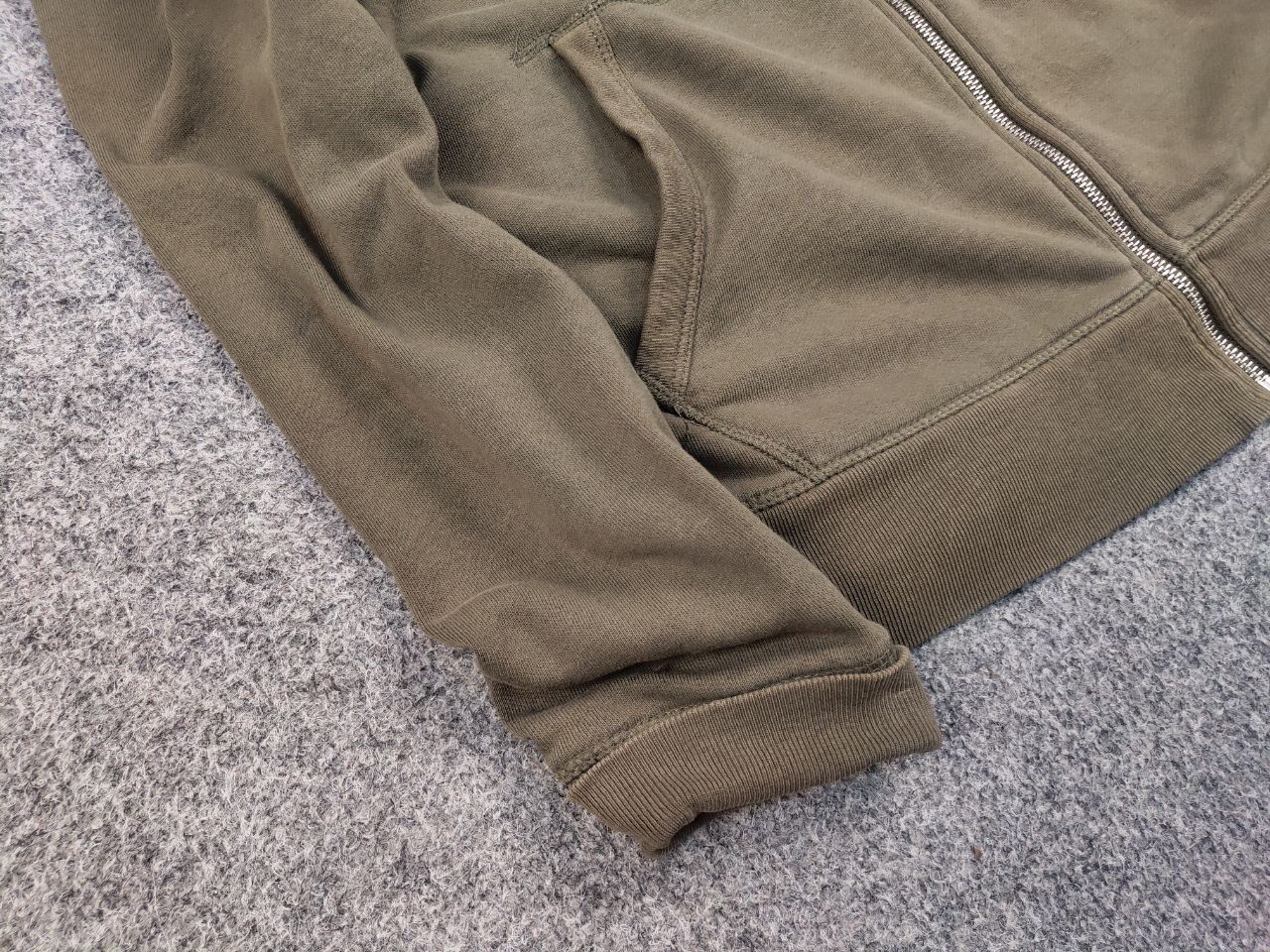 Diesel Vintage Diesel Military Logo Green Zip Hoodie Y2K Style Size US L / EU 52-54 / 3 - 7 Thumbnail