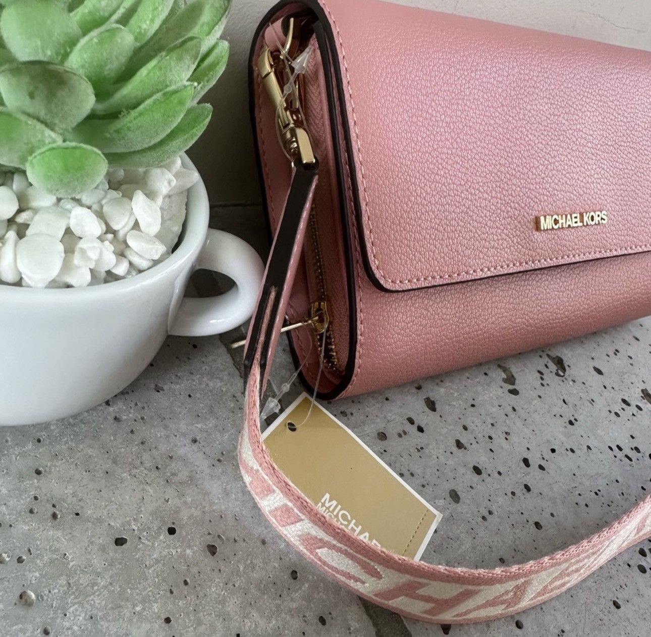 Michael Kors NWT Michael Kors Jet Set Large Leather Crossbody Bag Size ONE SIZE - 10 Thumbnail