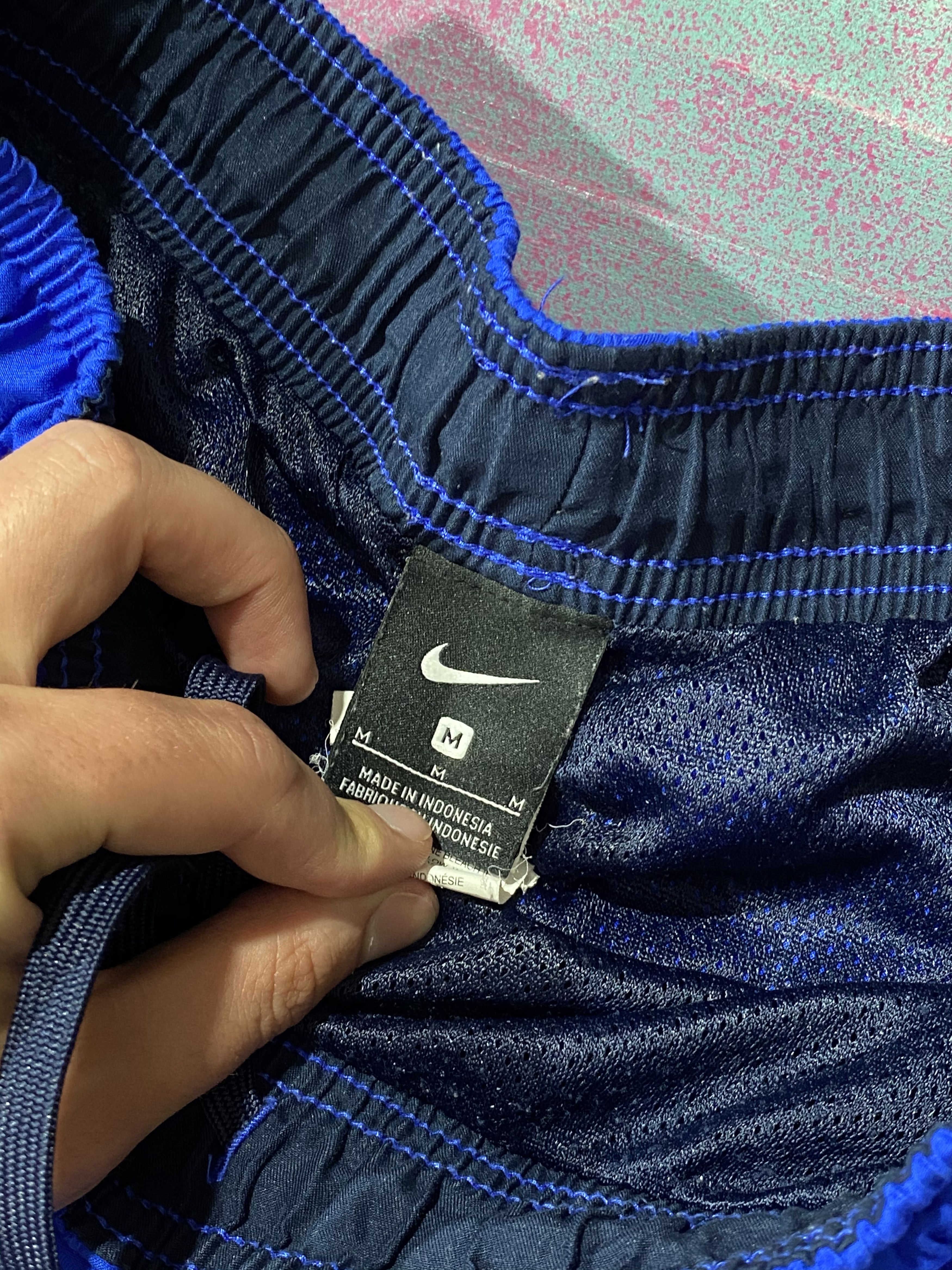 Nike Vintage Y2K Nike Swoosh Shorts Size US 32 / EU 48 - 5 Thumbnail
