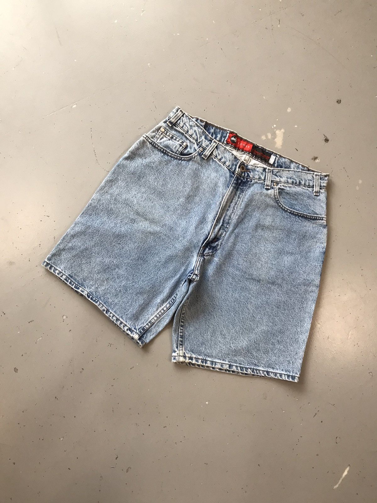 Levi's × Vintage Vintage Levi’s Strauss & co. silver tab denim jort Size US 34 / EU 50 - 3 Thumbnail