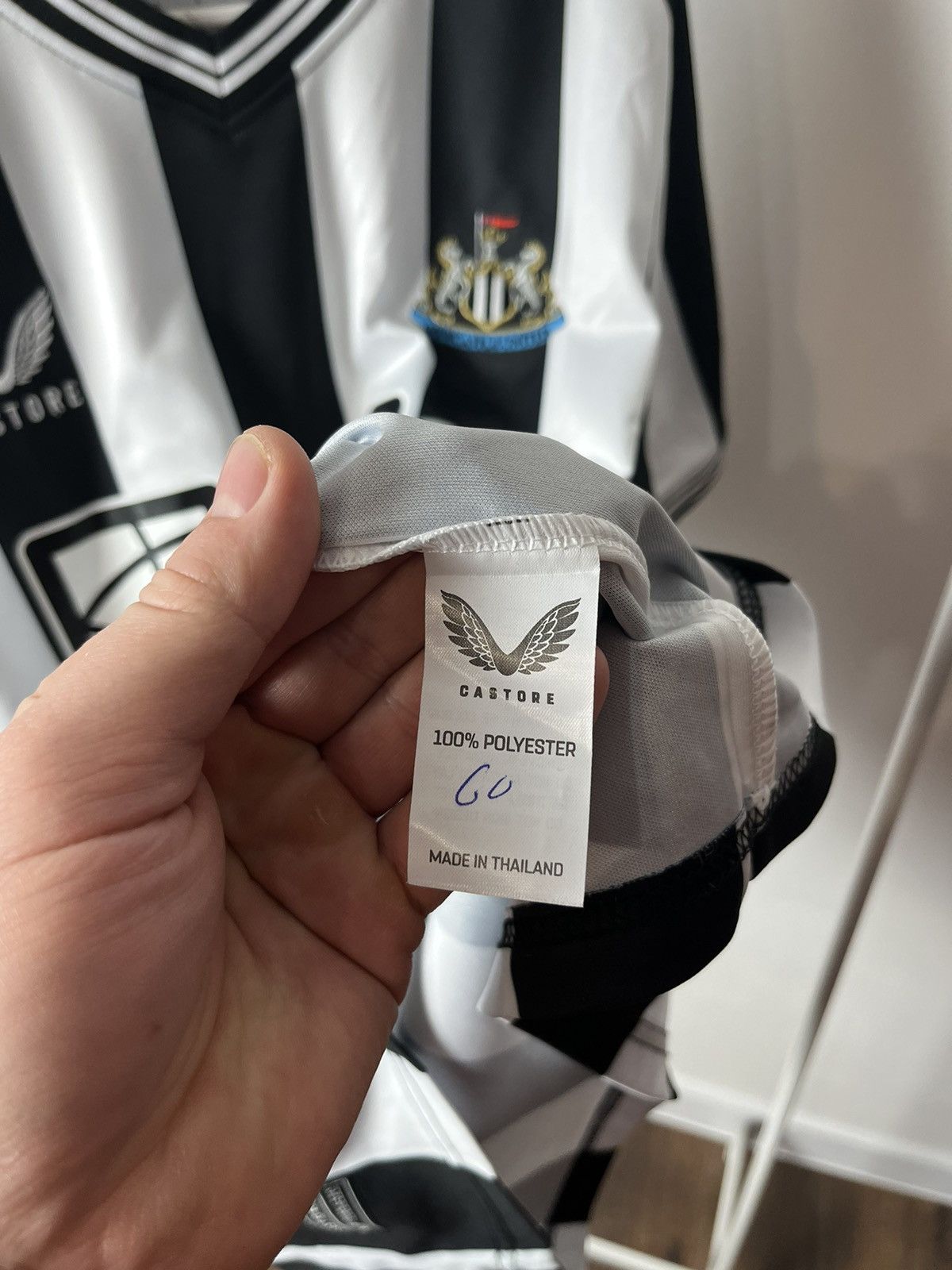 Castore Newcastle United Castore Soccer Jersey L Size US L / EU 52-54 / 3 - 7 Thumbnail