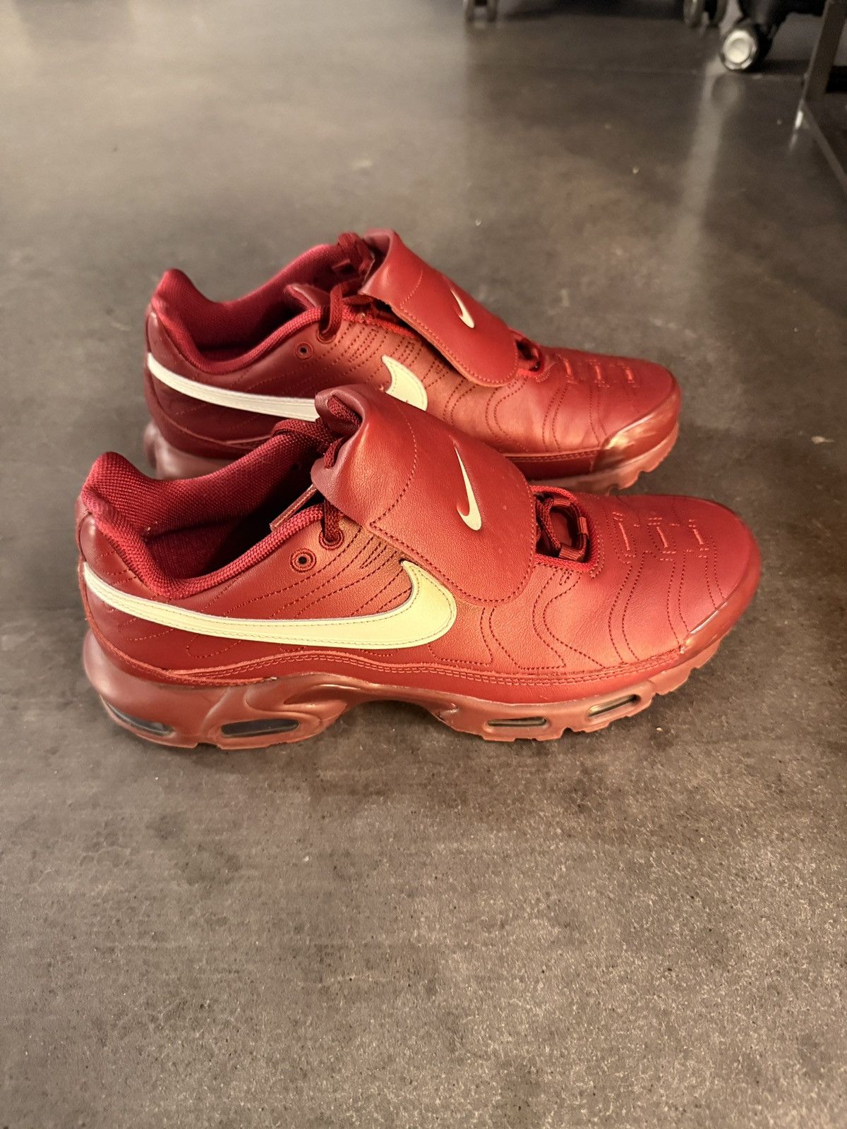 Nike Nike Air Max Plus Tiempo Size US 10.5 / EU 43-44 - 1 Thumbnail