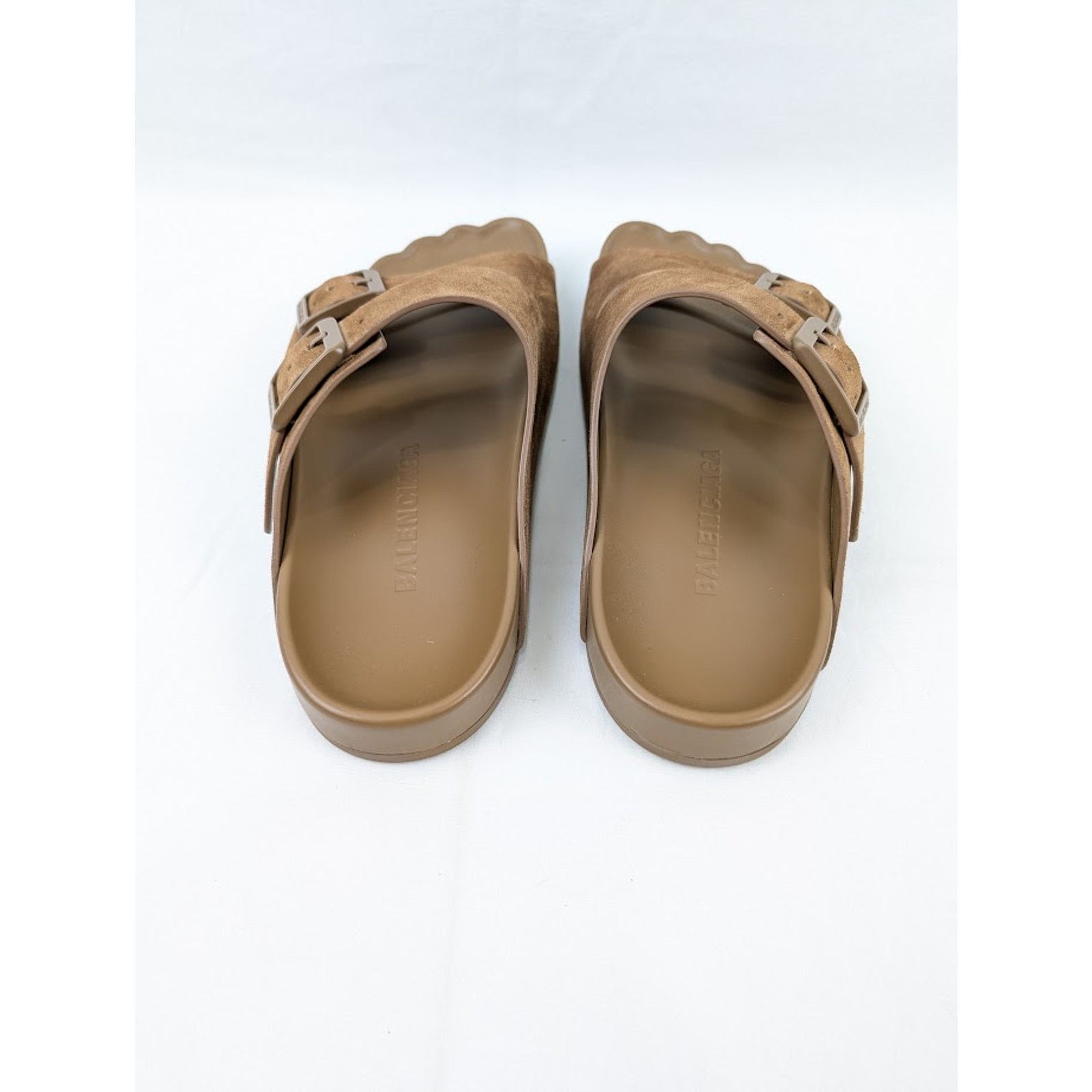 Balenciaga o1rshd1 Suede Sunday Sandals in Brown Size US 10 / EU 43 - 18 Thumbnail