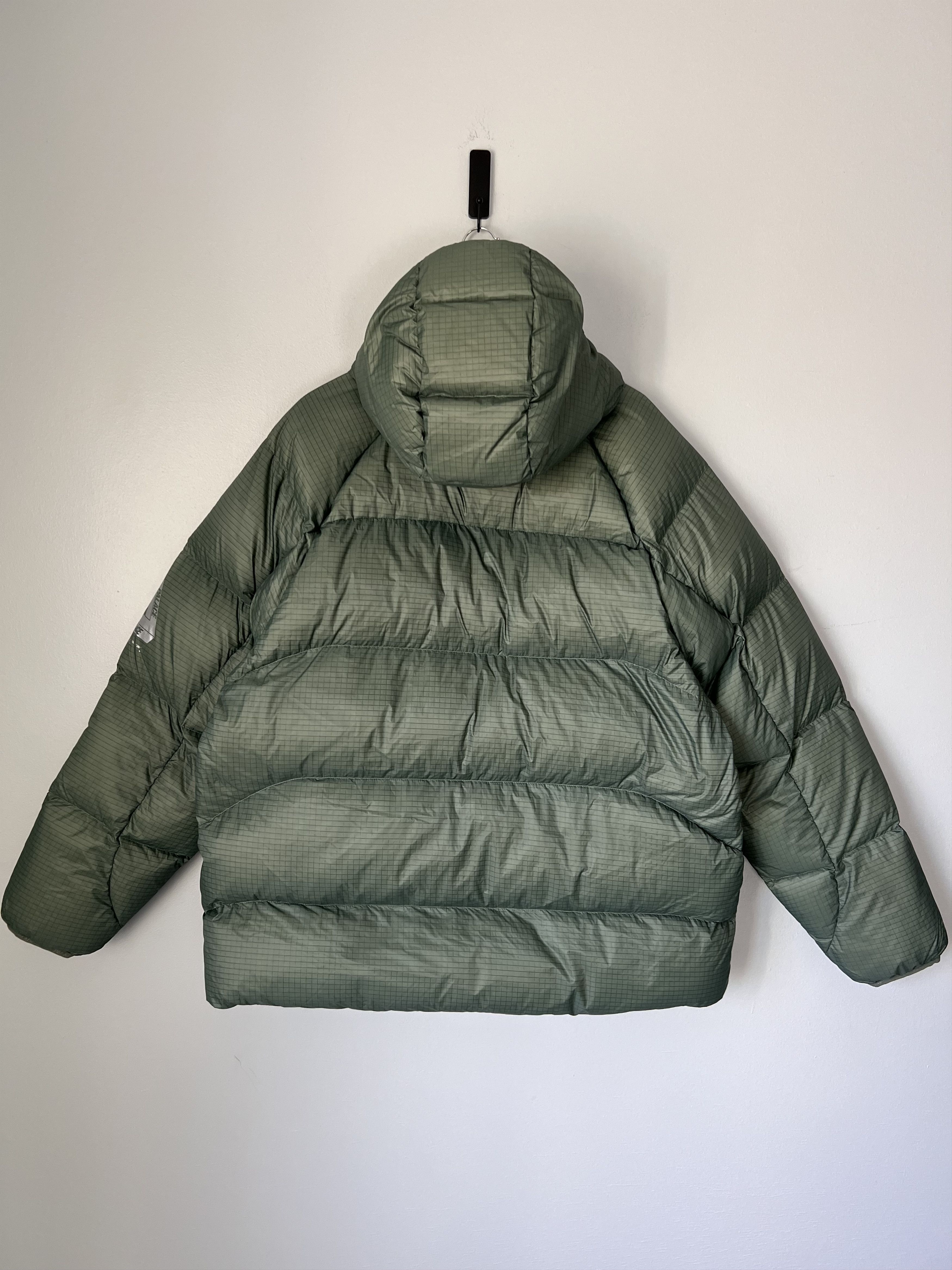 Palace Palace Skateboards Pertex Quantum Balaclava Puffa in Green Size US L / EU 52-54 / 3 - 6 Thumbnail