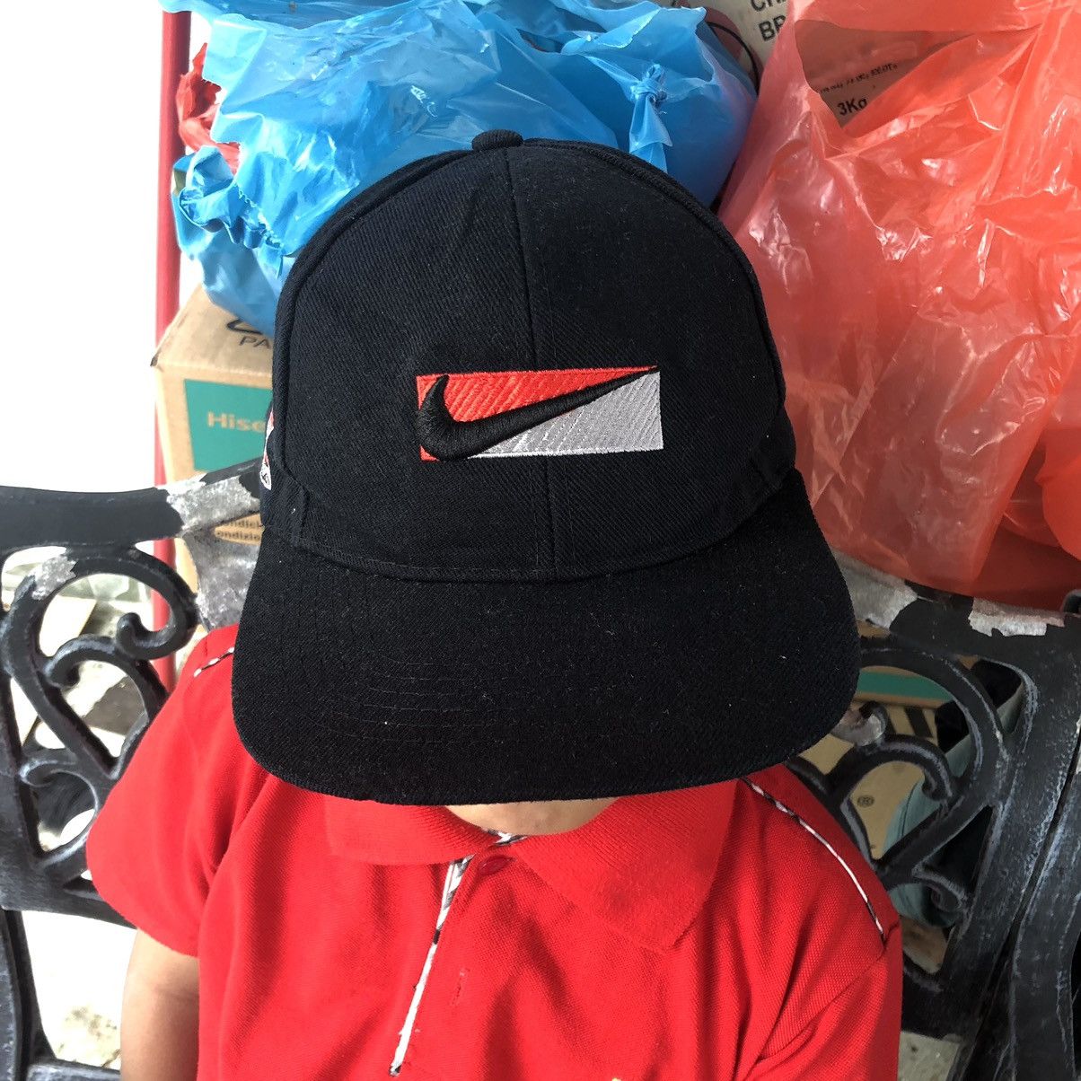 Nike Vintage 90s Nike Rare Big Logo Cap Size ONE SIZE - 1 Thumbnail
