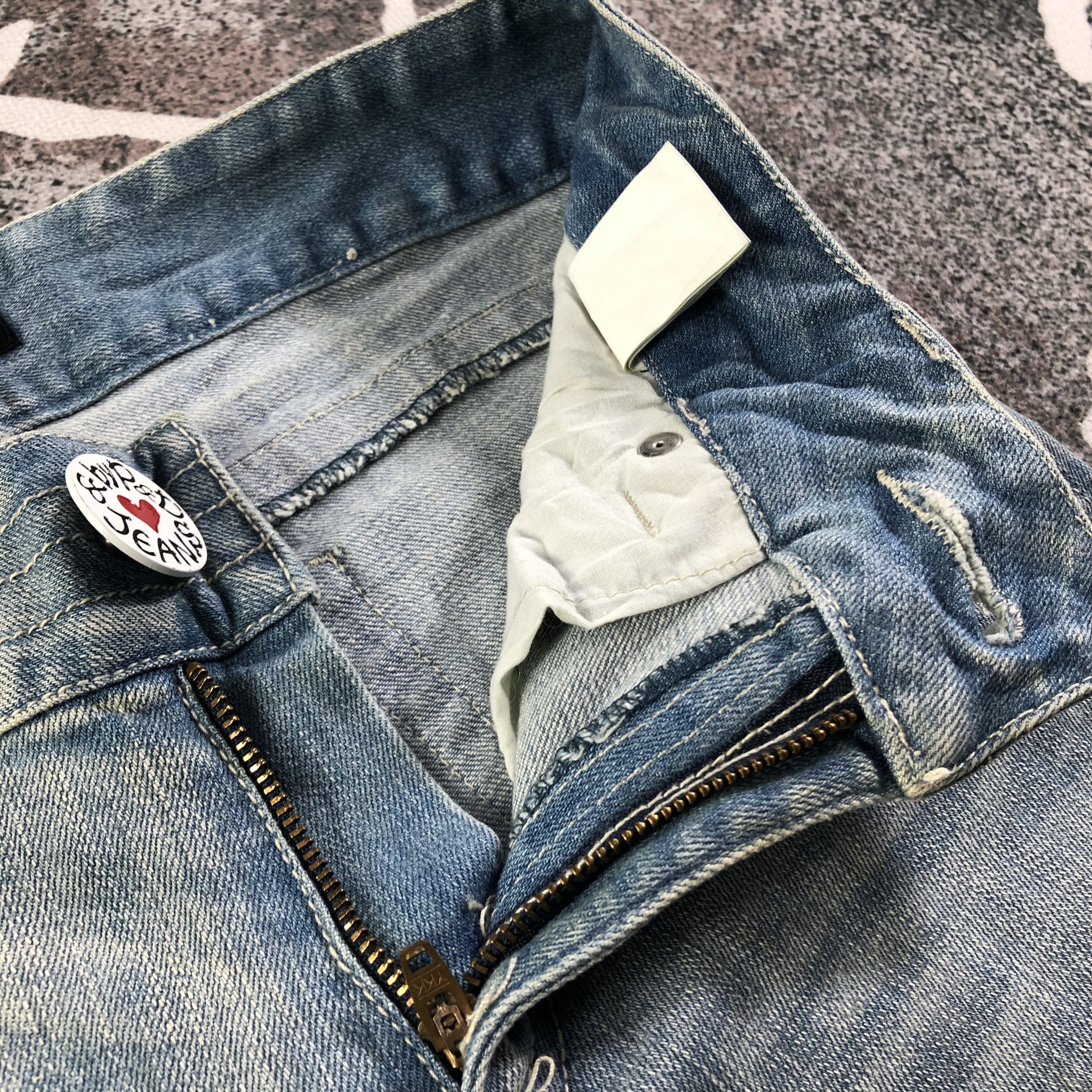 Japanese Brand Japanese Brand Medium Wash Flared Jeans KJ2068 Size 29" - 7 Thumbnail
