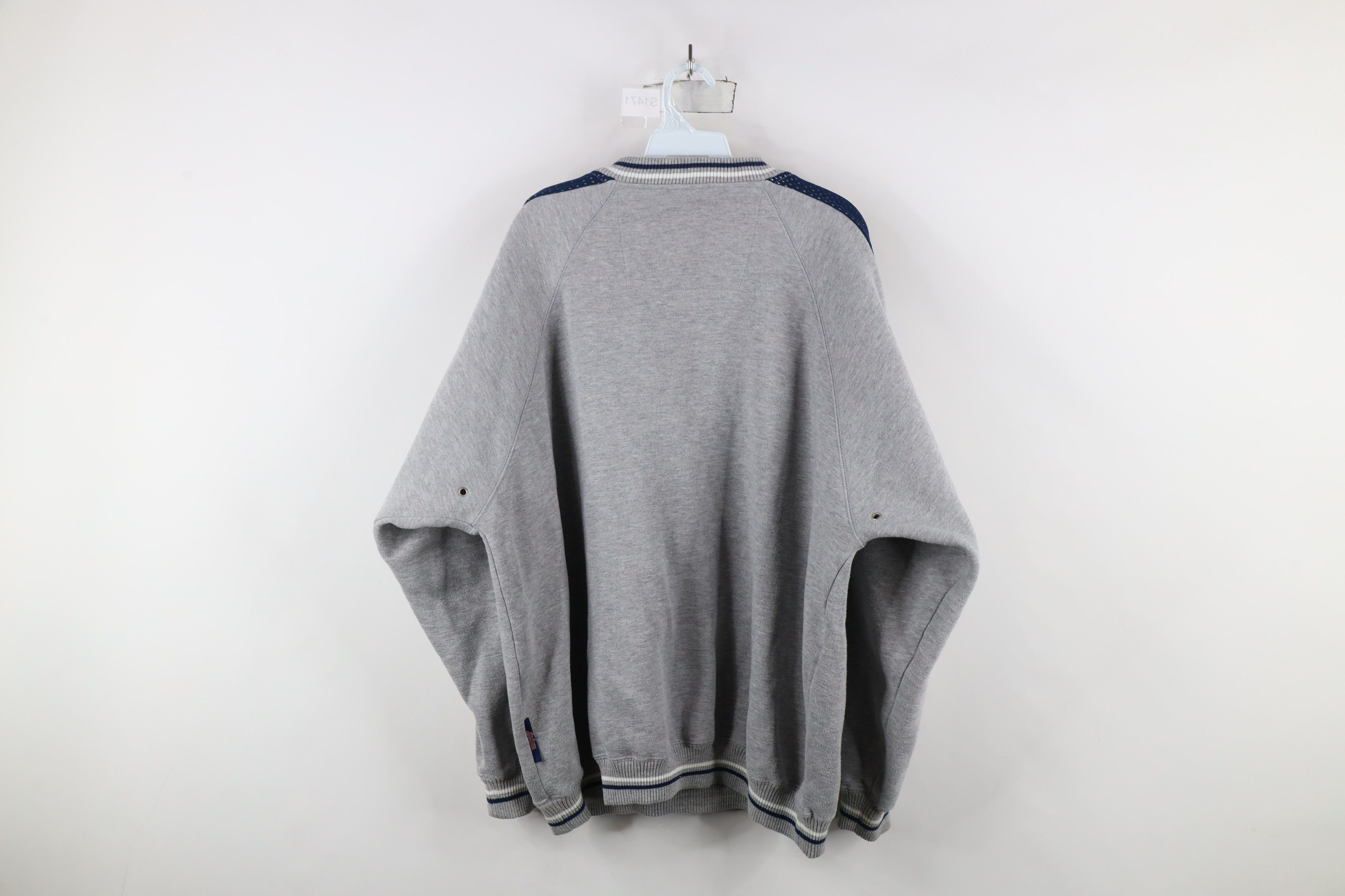 Vintage Vintage 90s Chief Cleveland Indians Baseball Sweatshirt Size US XL / EU 56 / 4 - 11 Thumbnail