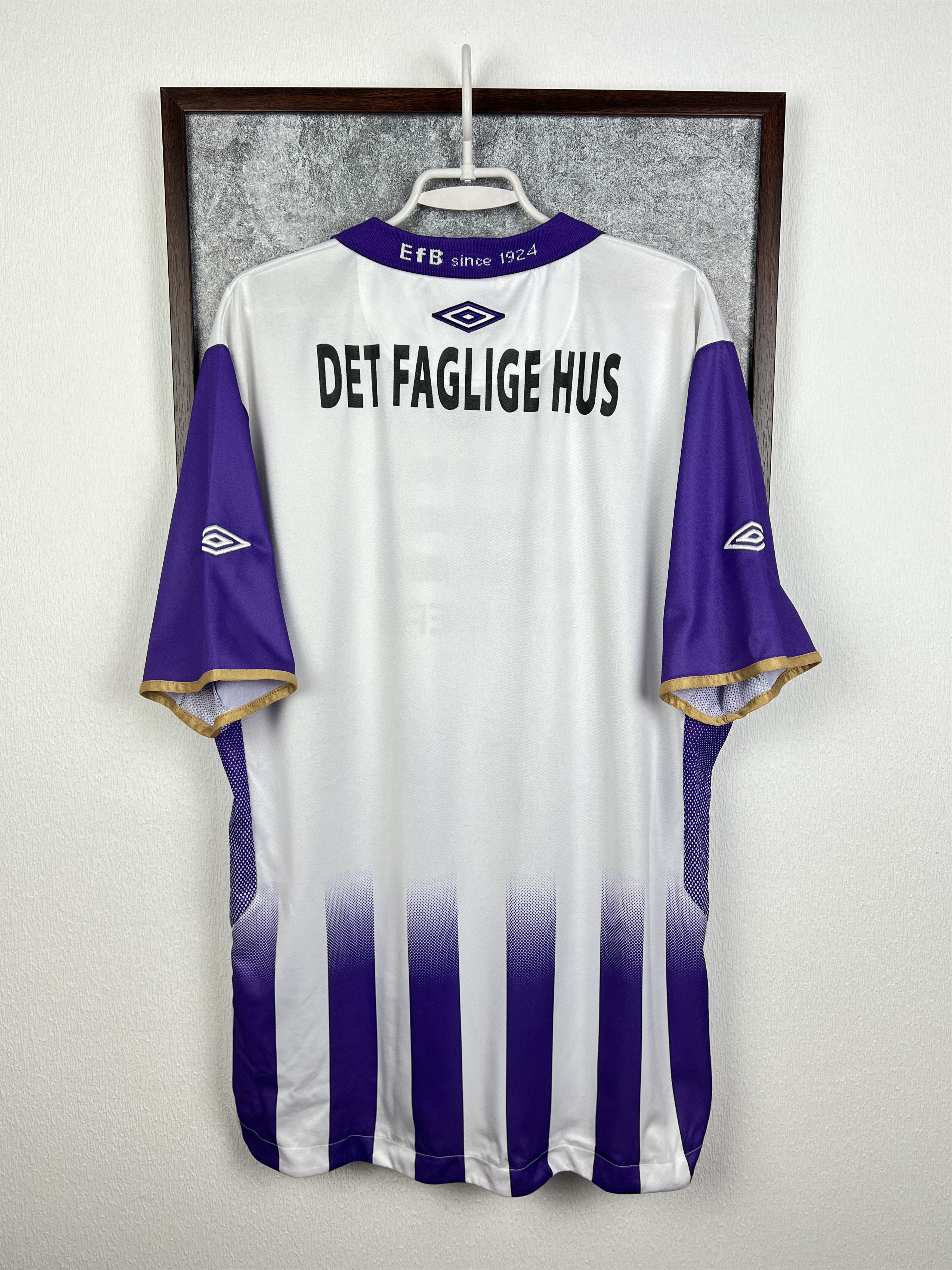 Umbro Esbjerg Away football shirt 2009 Soccer Jersey Trikot Rare Size US XXL / EU 58 / 5 - 8 Thumbnail