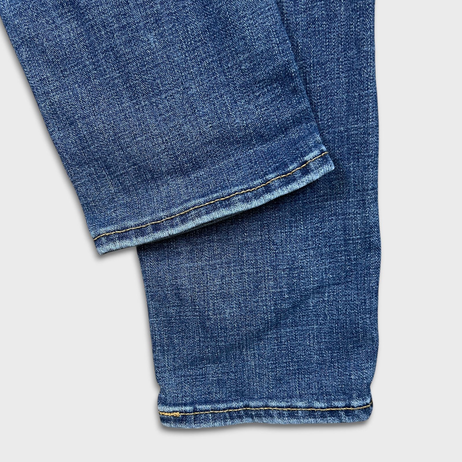 Levi's × Vintage Levi's 311 Jeans sz 30 Shaping Skinny Medium Wash Denim Pant Size 30" / US 8 / IT 44 - 8 Thumbnail
