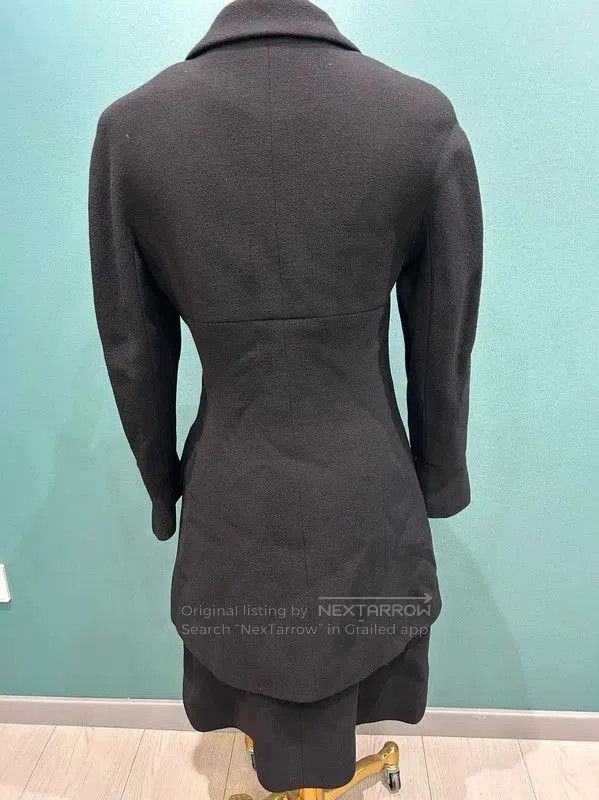 Chanel Chanel Black Mid-Length Logo Trench Coat . Size M / US 6-8 / IT 42-44 - 1 Thumbnail