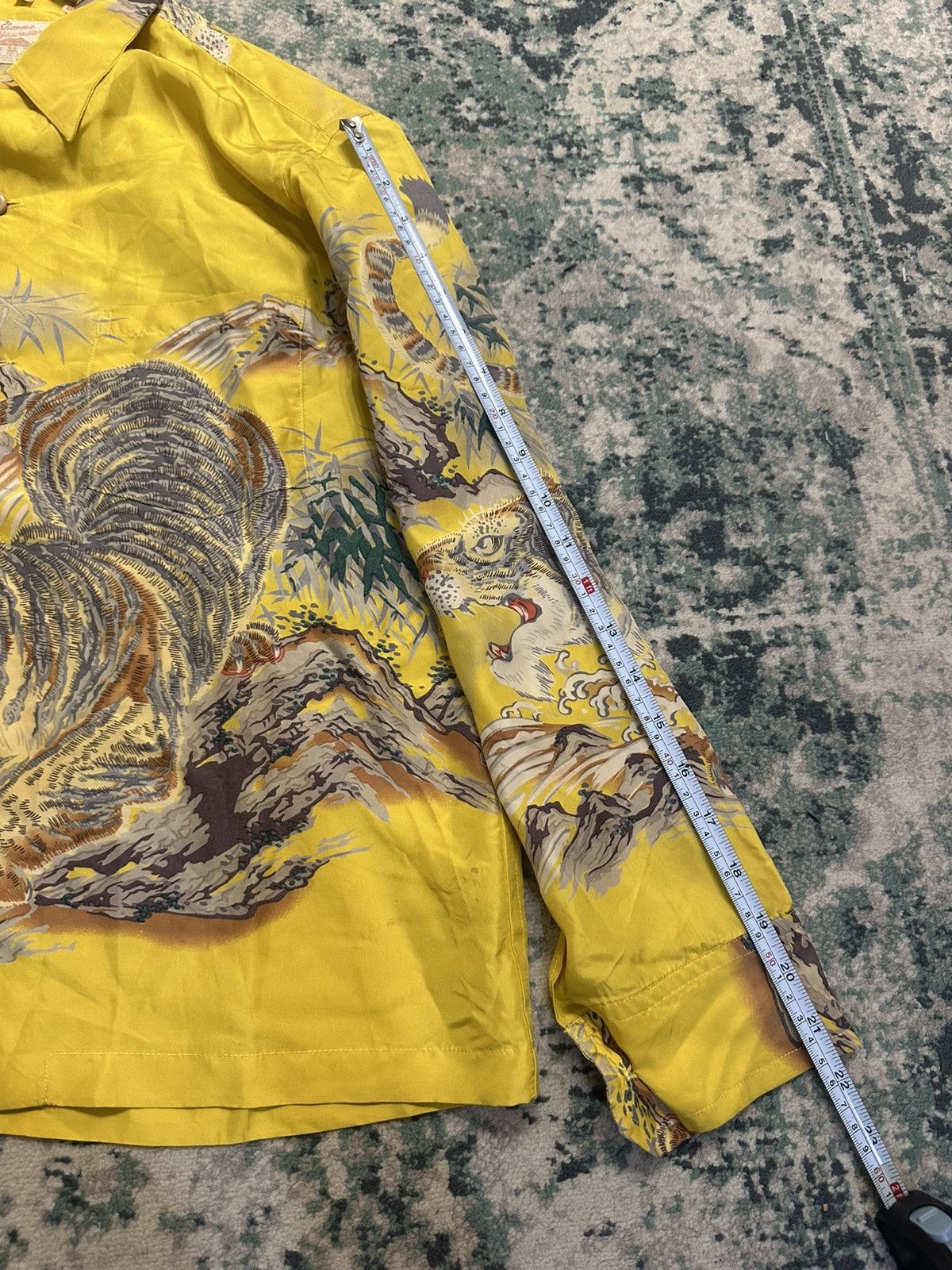 Sun Surf Vintage Sun Surf Toyo Enterprise Pure Silk Tiger L/S Shirt Size US S / EU 44-46 / 1 - 13 Thumbnail