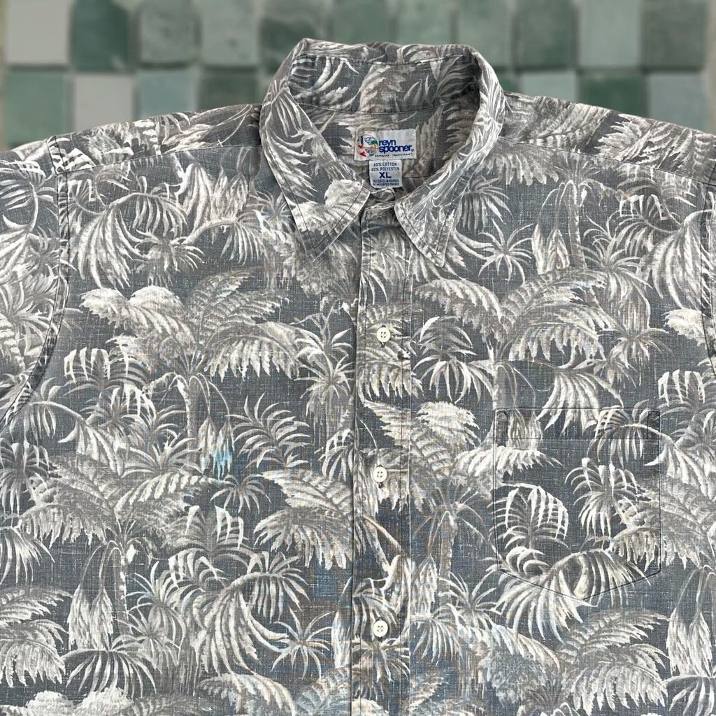 Reyn Spooner VINTAGE Reyn Spooner Shirt Men XL Grey Floral AOP Made in USA Short Sleeve Aloha Size US XL / EU 56 / 4 - 1 Thumbnail