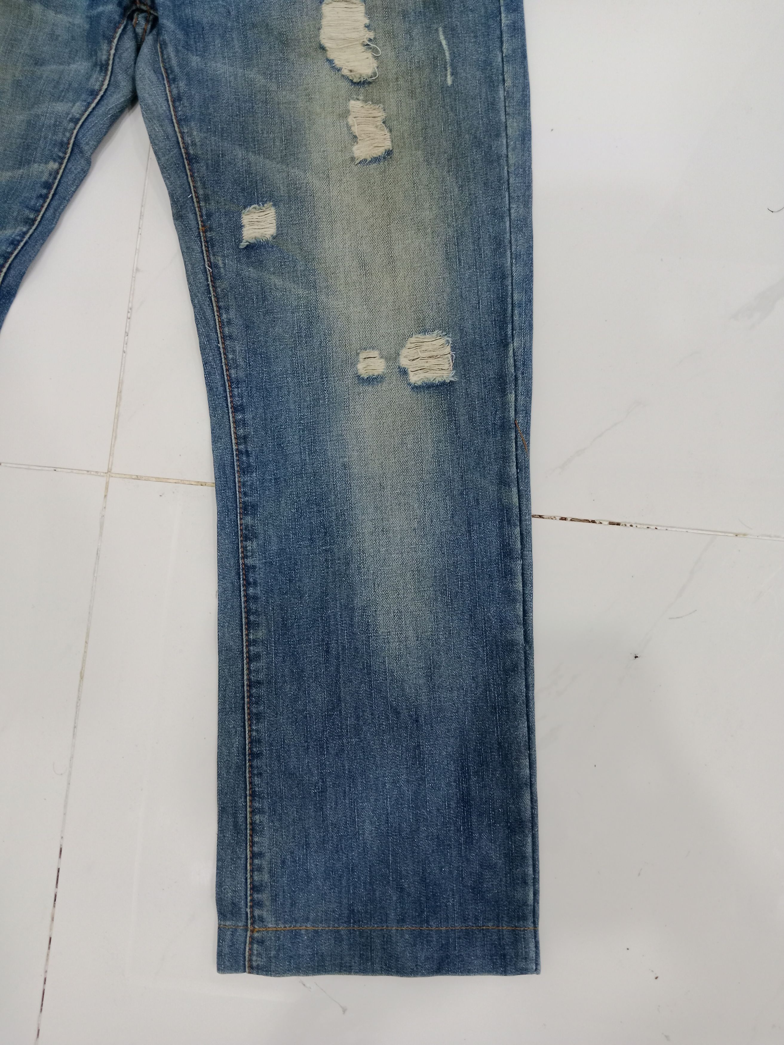 Dolce & Gabbana DOLCE & GABBANA Distressed Jeans Nice Style Size US 33 - 6 Thumbnail