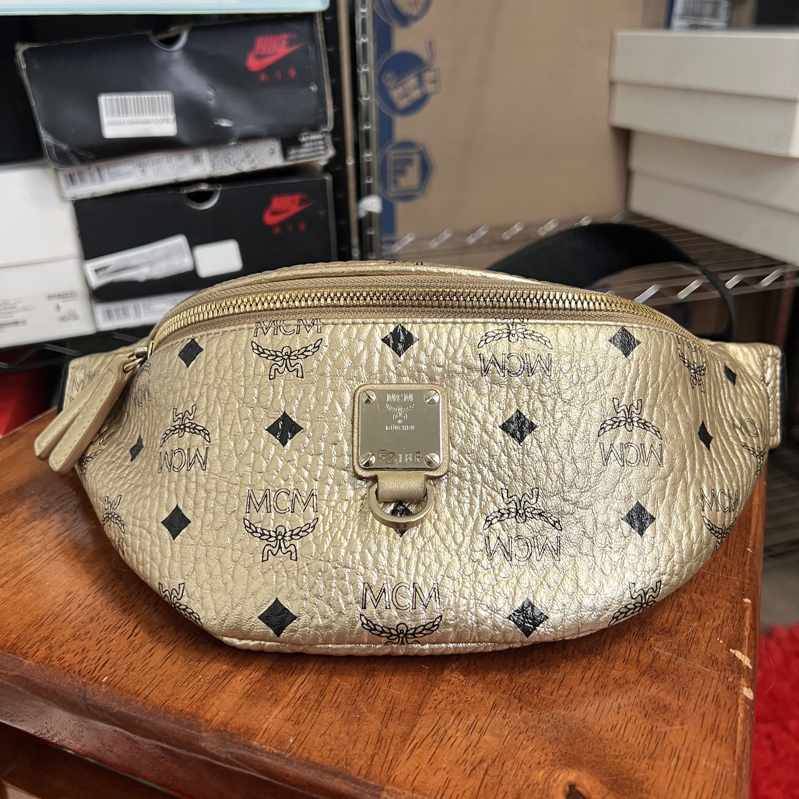 MCM MCM Gold Visetos Coated Canvas Belt Bag Size ONE SIZE - 3 Thumbnail