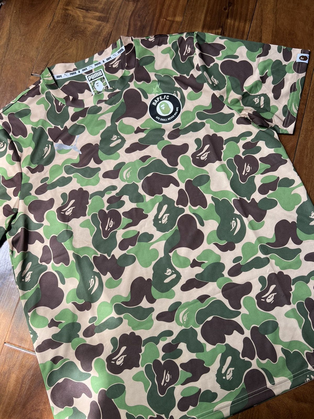 image of Bape Bathing Ape Camo Soccer Football Jersey Size XL in Green, Men's