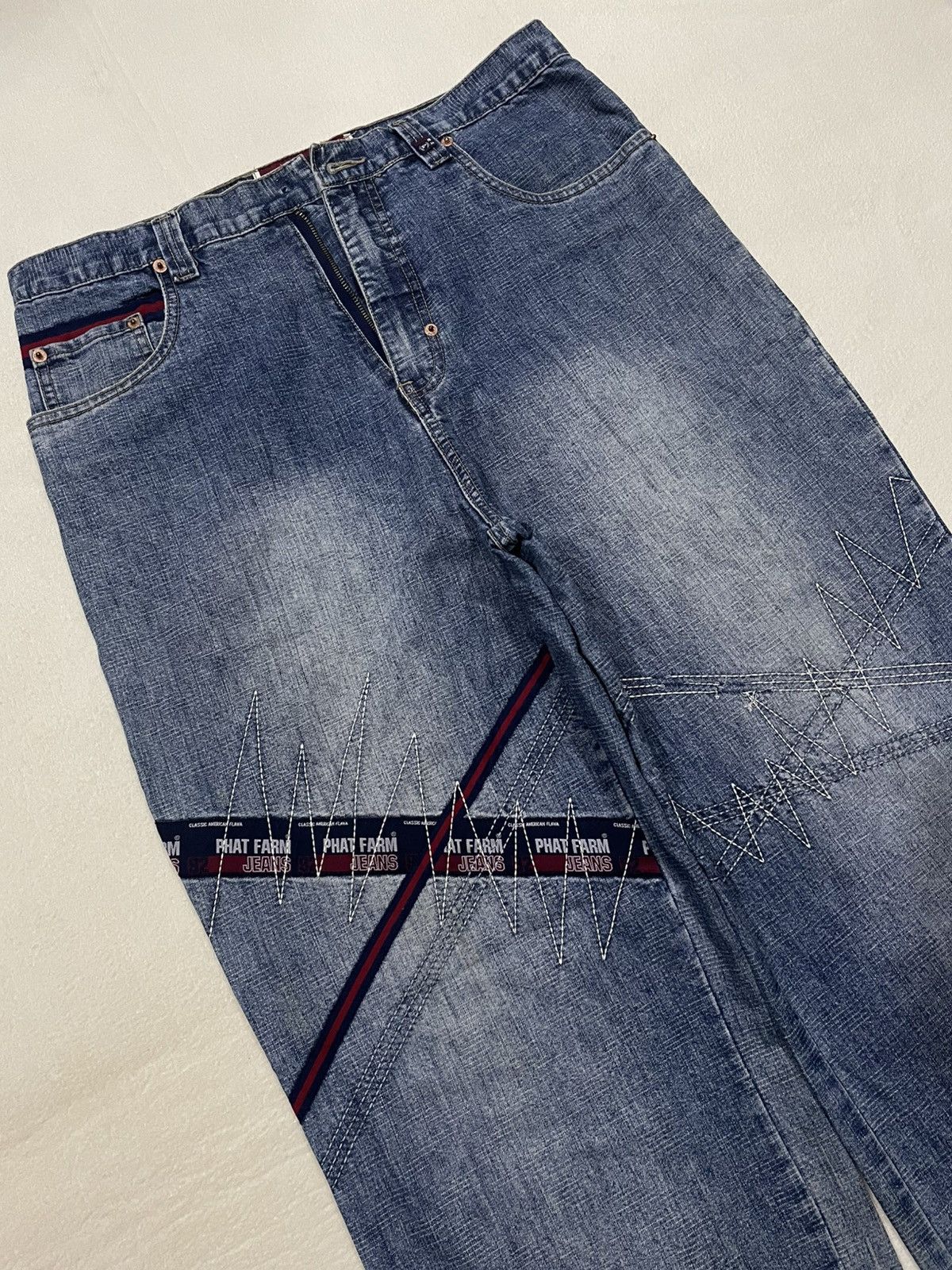 Phat Farm Vintage Phat Farm Distress Faded Denim Jeans Size US 34 / EU 50 - 1 Thumbnail