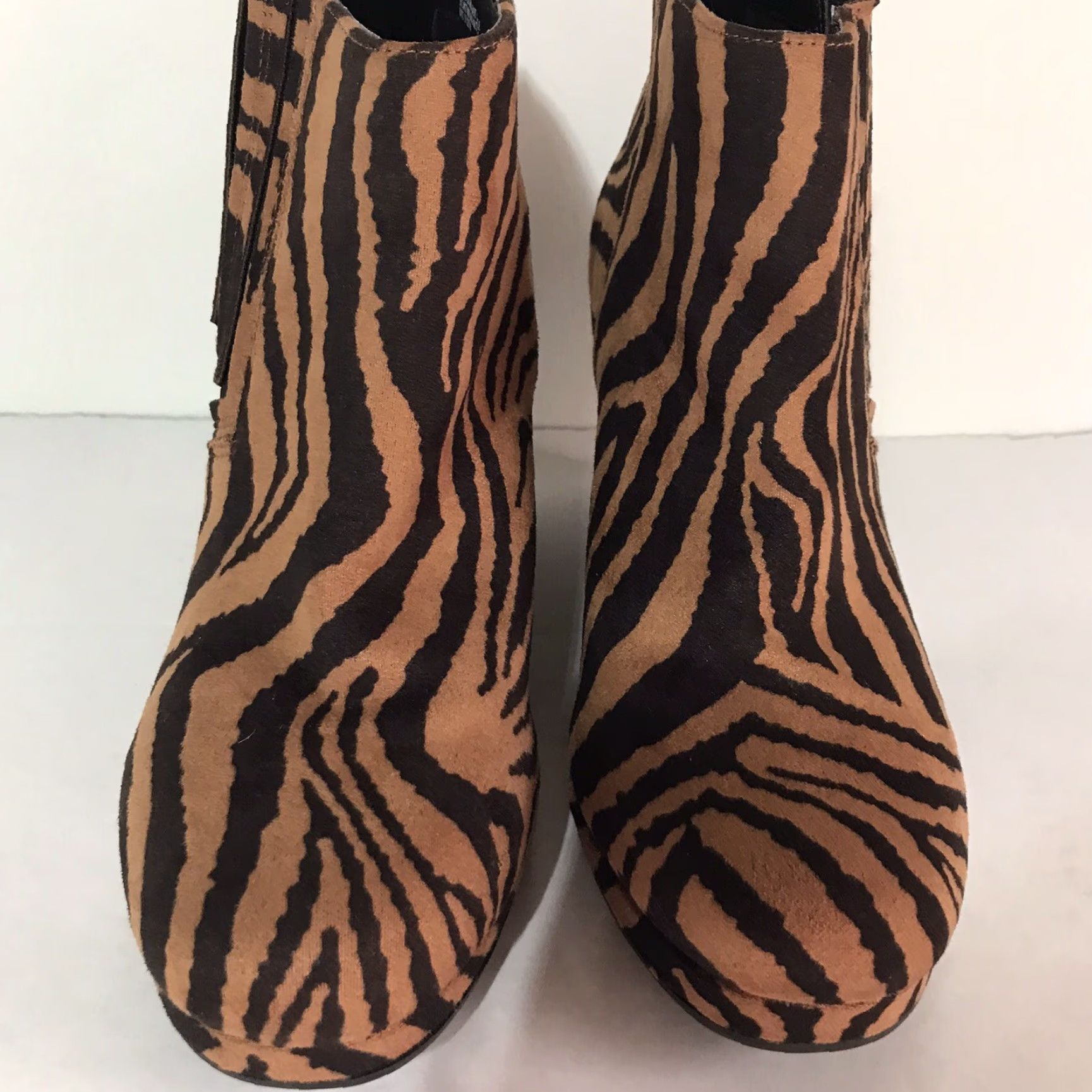 Sugar Sugar Juliette Zebra Print Wedge Ankle Bootie Womens Size 8.5 Chestnut/Dark Brown 3.5in Heel Size US 8.5 / IT 38.5 - 2 Thumbnail