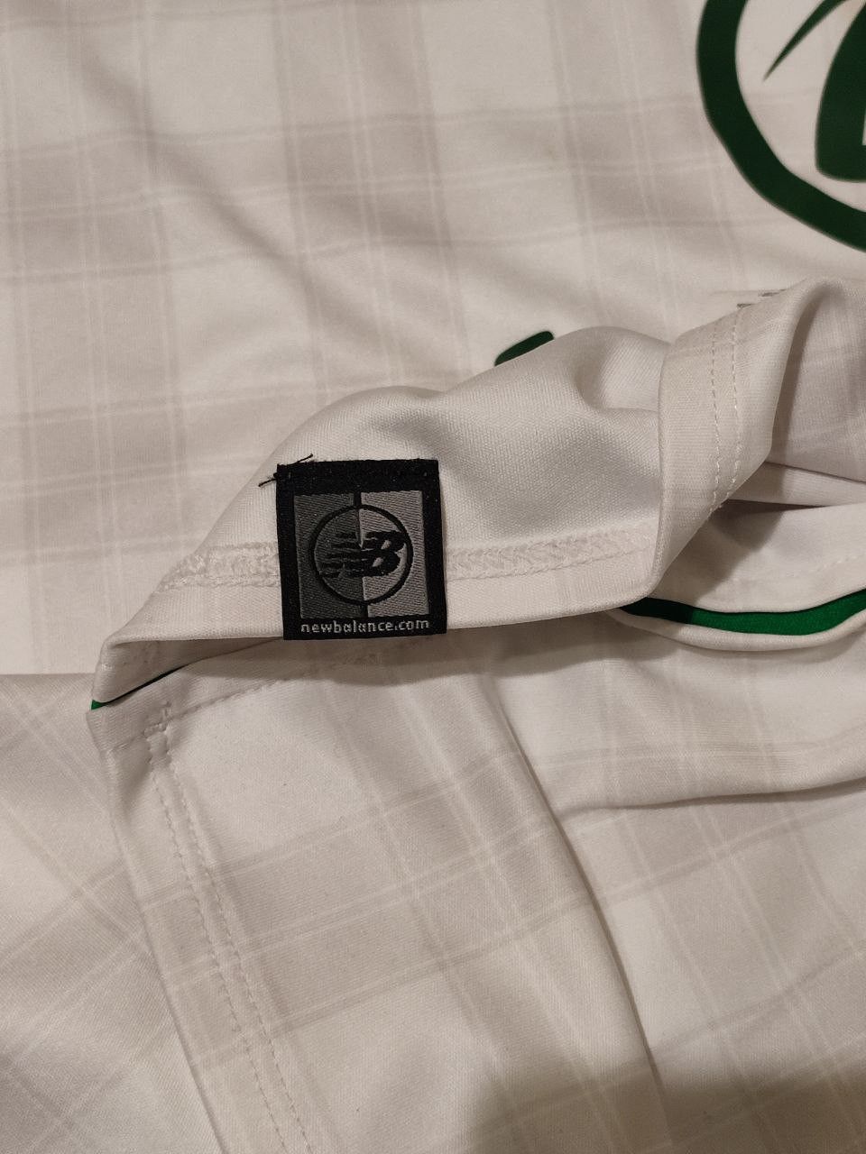 New Balance Soccer Jersey Celtic 2018-19 Away Shirt XL Size Size US XL / EU 56 / 4 - 17 Thumbnail