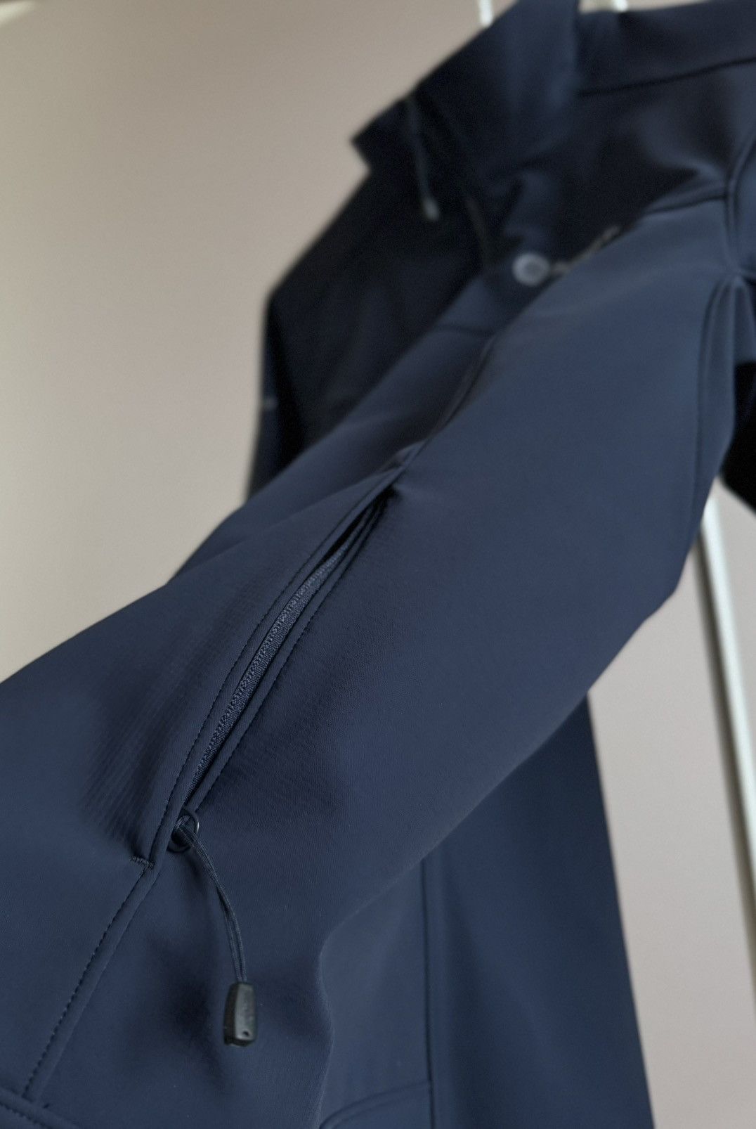 Arc'teryx Arc'teryx Epsilon LT Jacket Corporate Zip Parnters Group Size M / US 6-8 / IT 42-44 - 8 Thumbnail