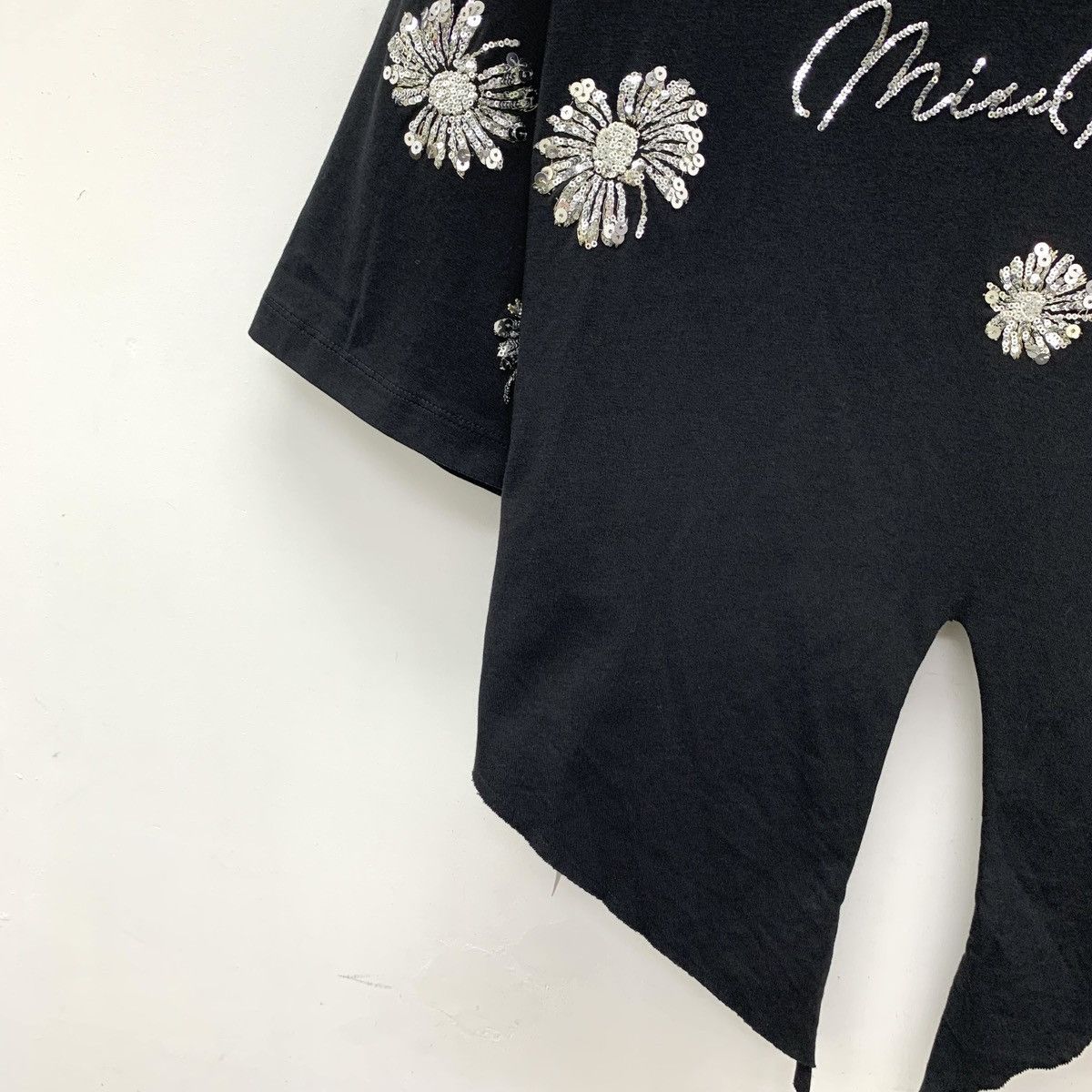 Miu Miu Miu Miu Black Floral Sequin Short Sleeve T-shirt K26WX Size S / US 4 / IT 40 - 4 Thumbnail