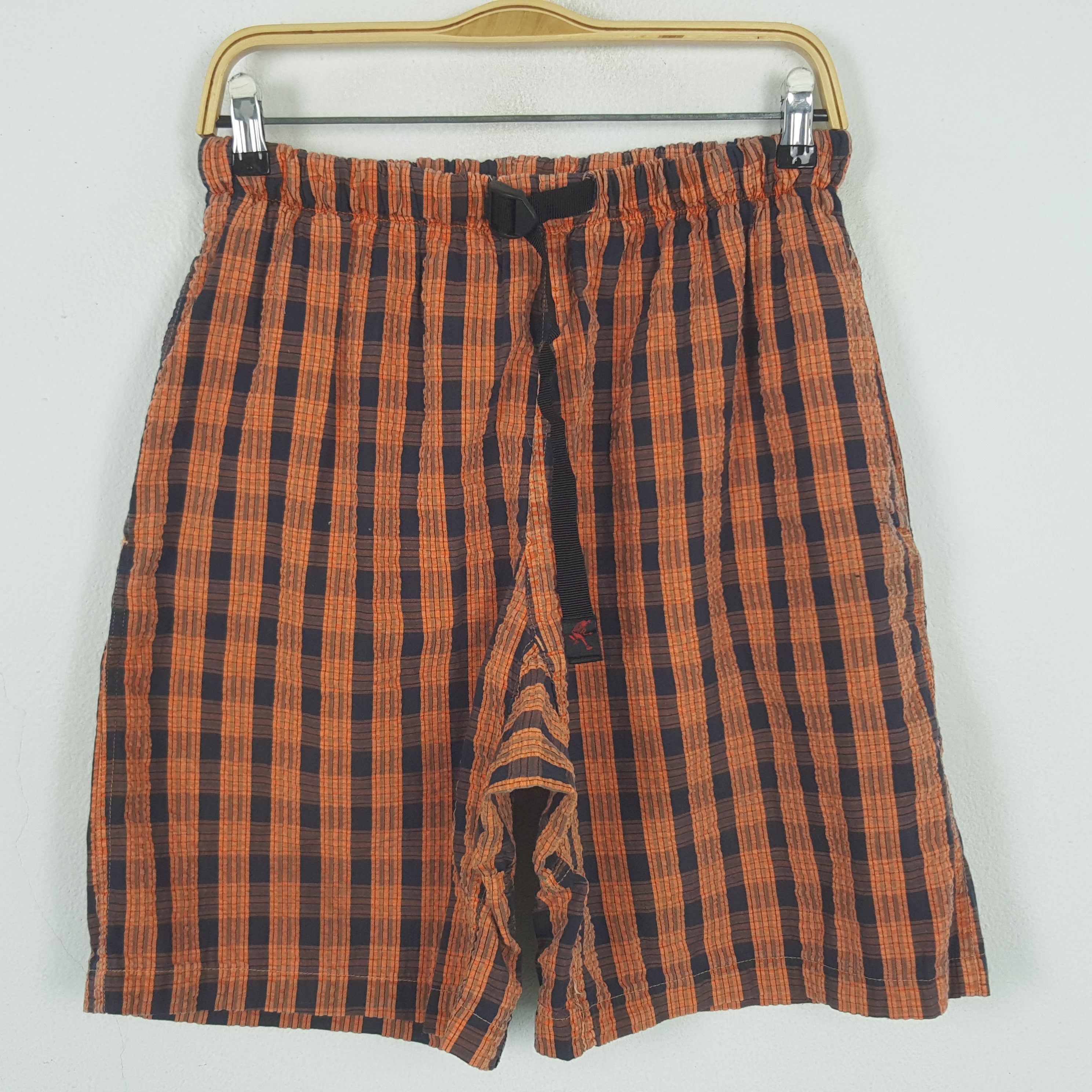 Gramicci × Japanese Brand × Vintage Vintage Gramicci Short Pants Size US 34 / EU 50 - 3 Thumbnail