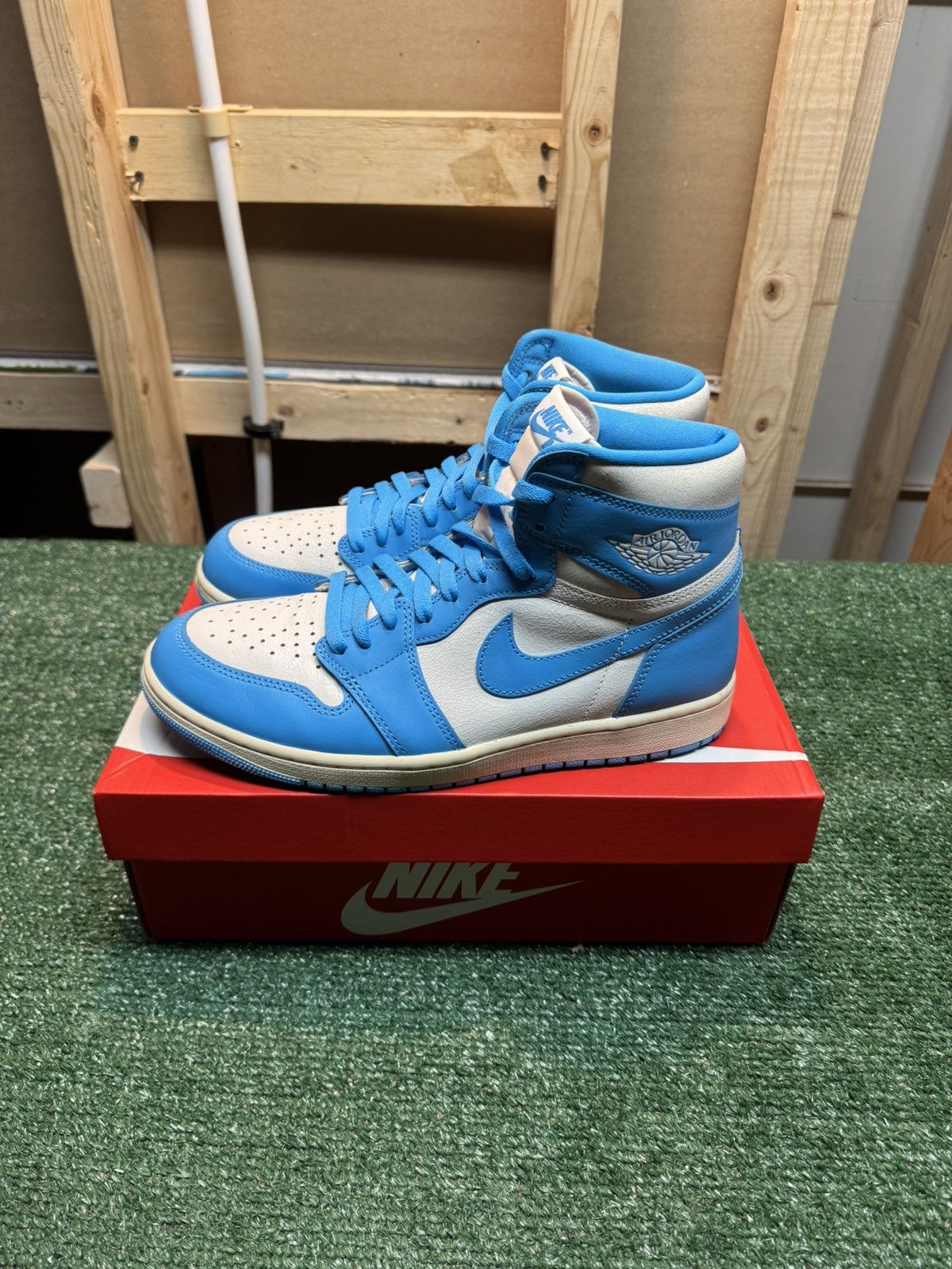 Jordan Brand Jordan Retro 1 Unc Reimagined Size 10.5 Size US 10.5 / EU 43-44 - 8 Thumbnail