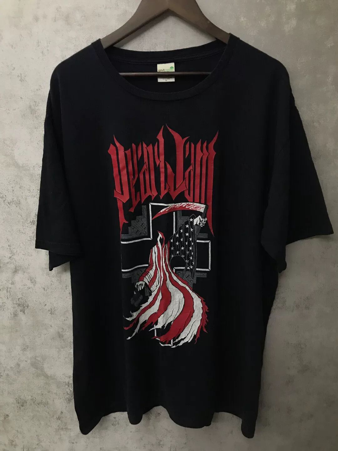 vintage pearl jam tour graphic t-shirt
