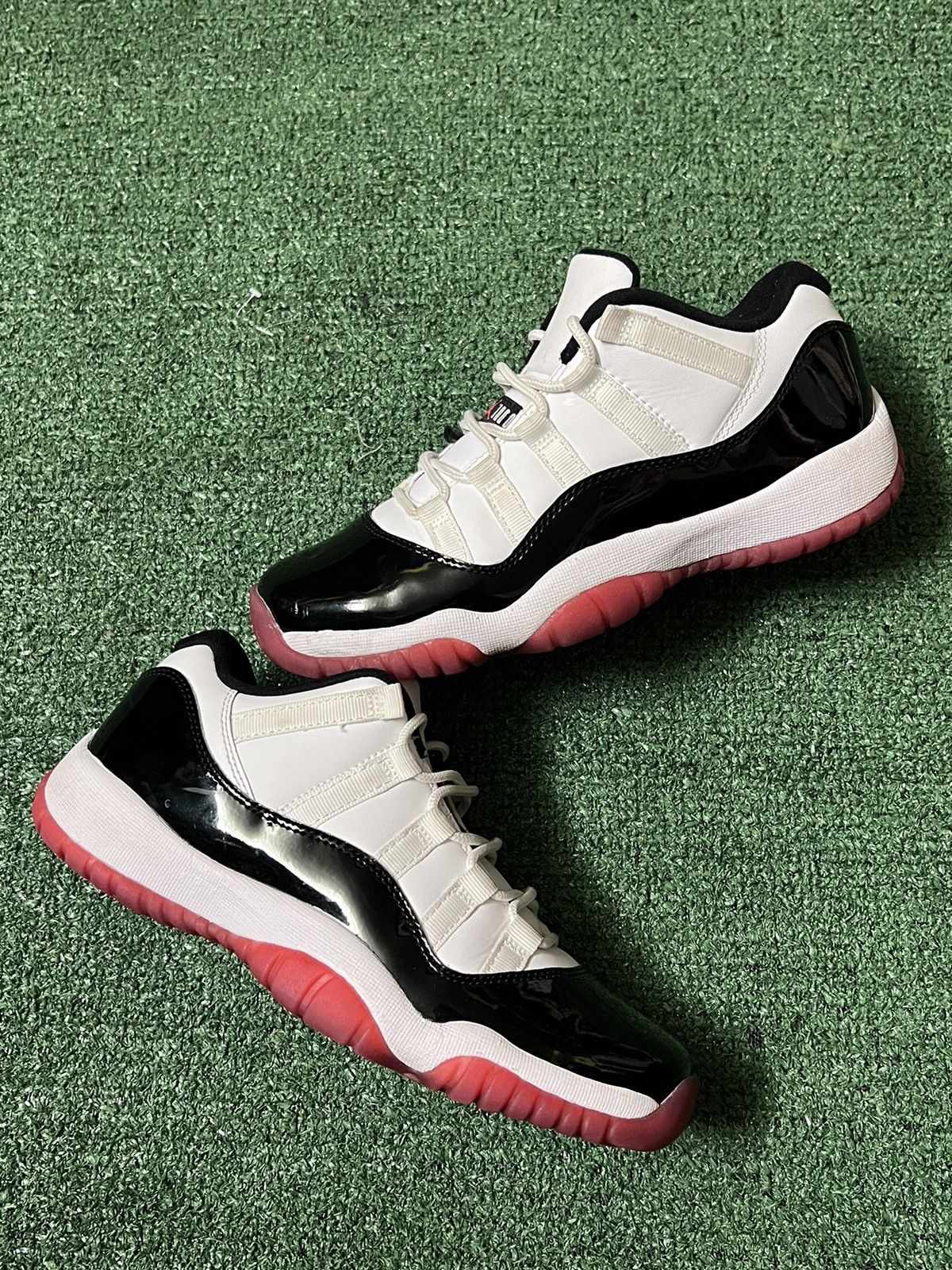 jordan 11 concord bred low on feet