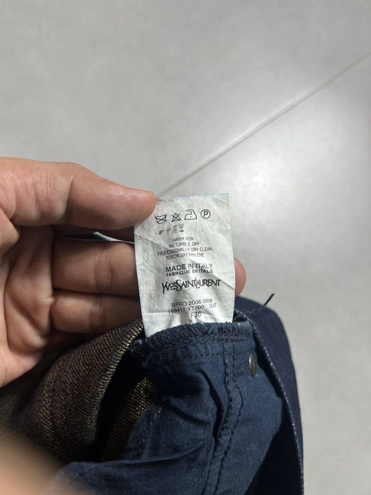 Yves Saint Laurent Yves Saint Laurent - Navy Sparkle Denim Zipper Size 26" / US 2 / IT 38 - 10 Thumbnail