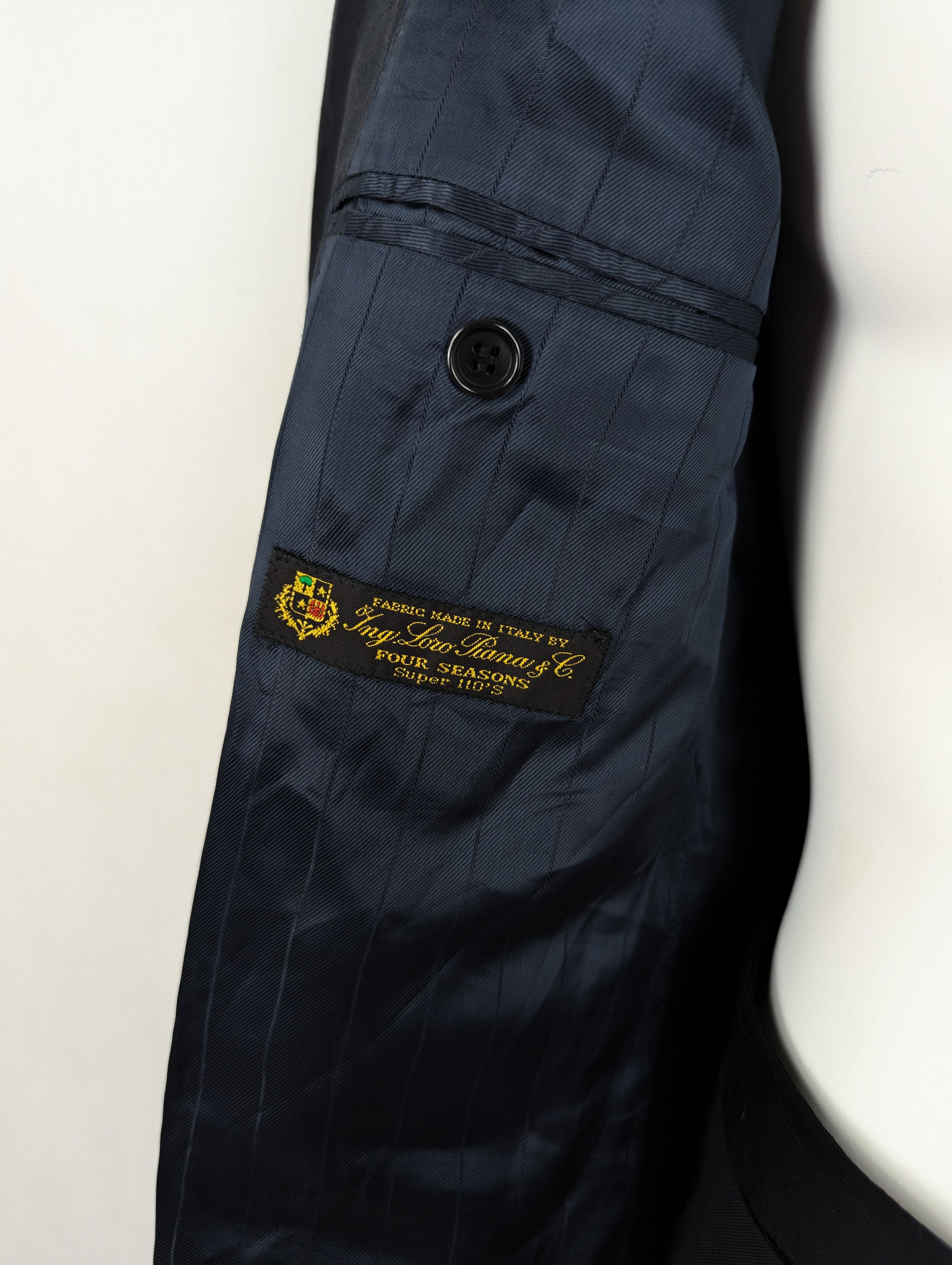 Loro Piana Loro Piana black suit Size 52R - 9 Thumbnail