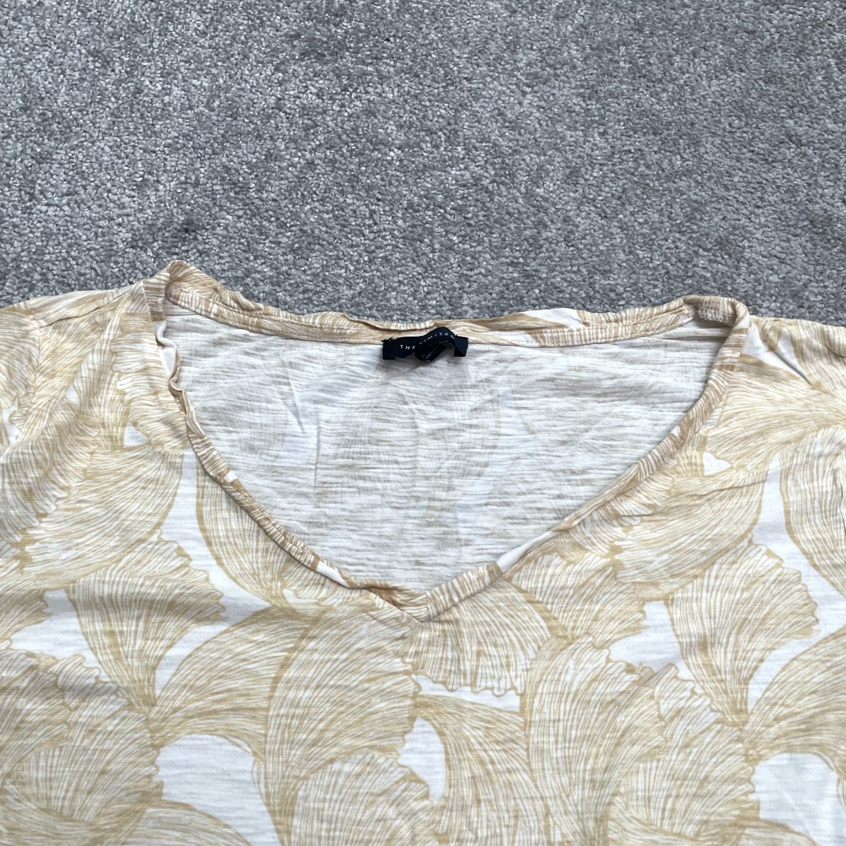 Vintage The Limited Floral T-Shirt Womens XL Brown White V-Neck Short Sleeve Casual Tee Size XL / US 12-14 / IT 48-50 - 4 Thumbnail
