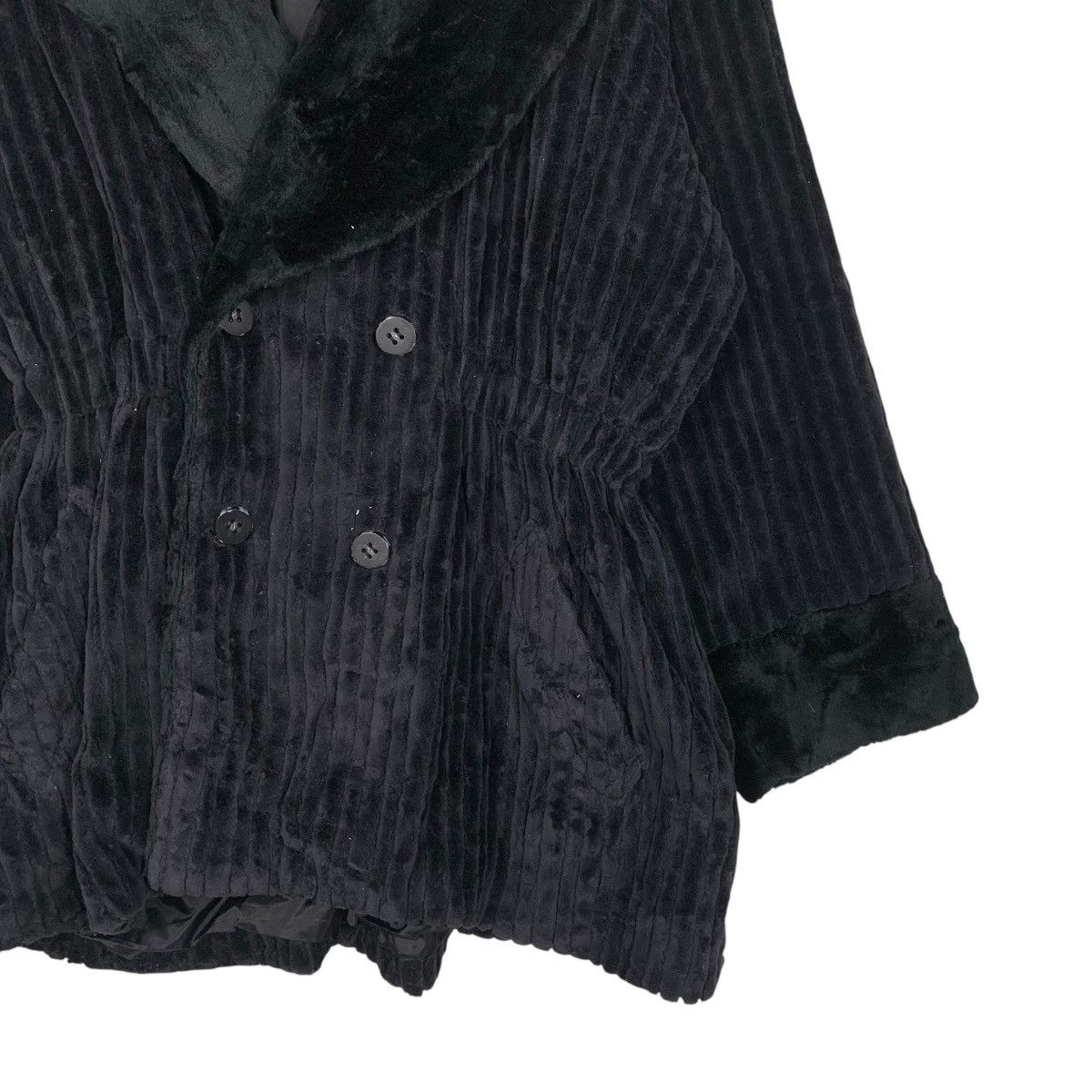 Japanese Brand Japanese Brand Capri Faux Fur Double Breasted Coat Size M / US 6-8 / IT 42-44 - 4 Thumbnail