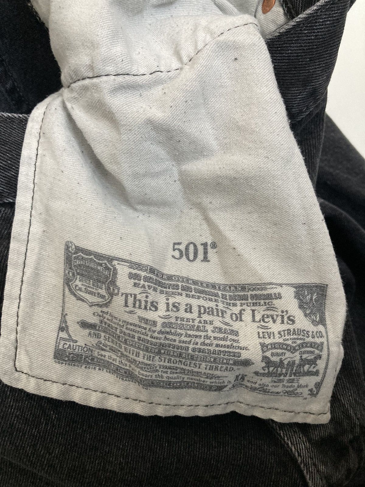 Levi's LEVI'S 501 BLACK ACID WASH DENIM JEANS RELAX BUTTON CLOSURE Size US 44 / EU 60 - 8 Thumbnail