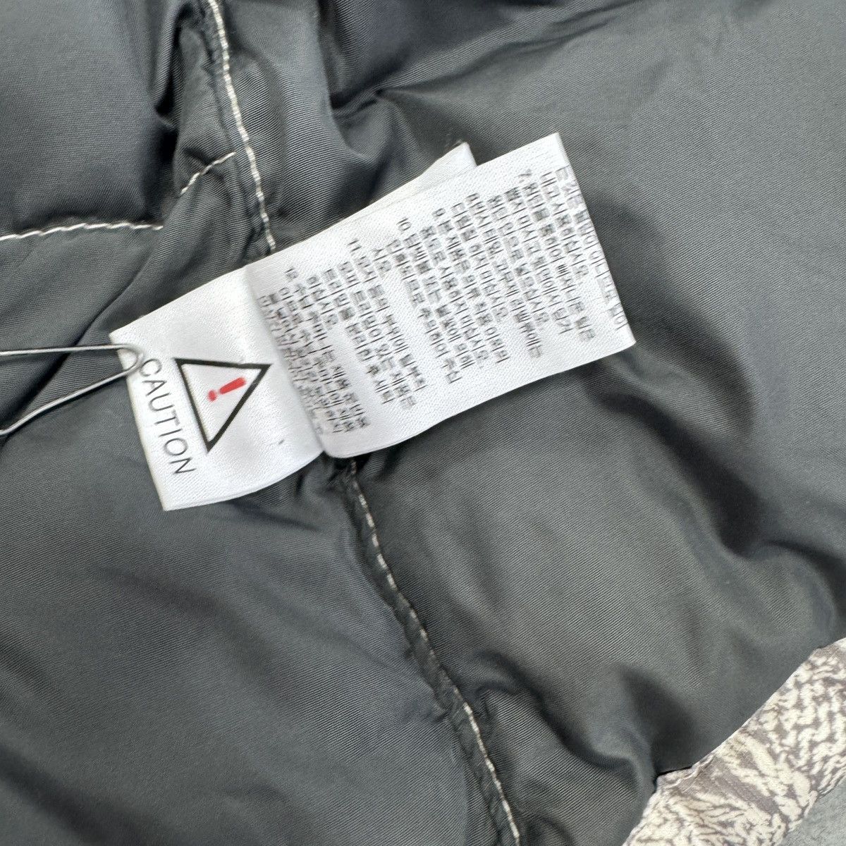 The North Face The North Face TNF 700 Nuptse Women Puffer Down Jacket Y2K Size M / US 6-8 / IT 42-44 - 17 Thumbnail