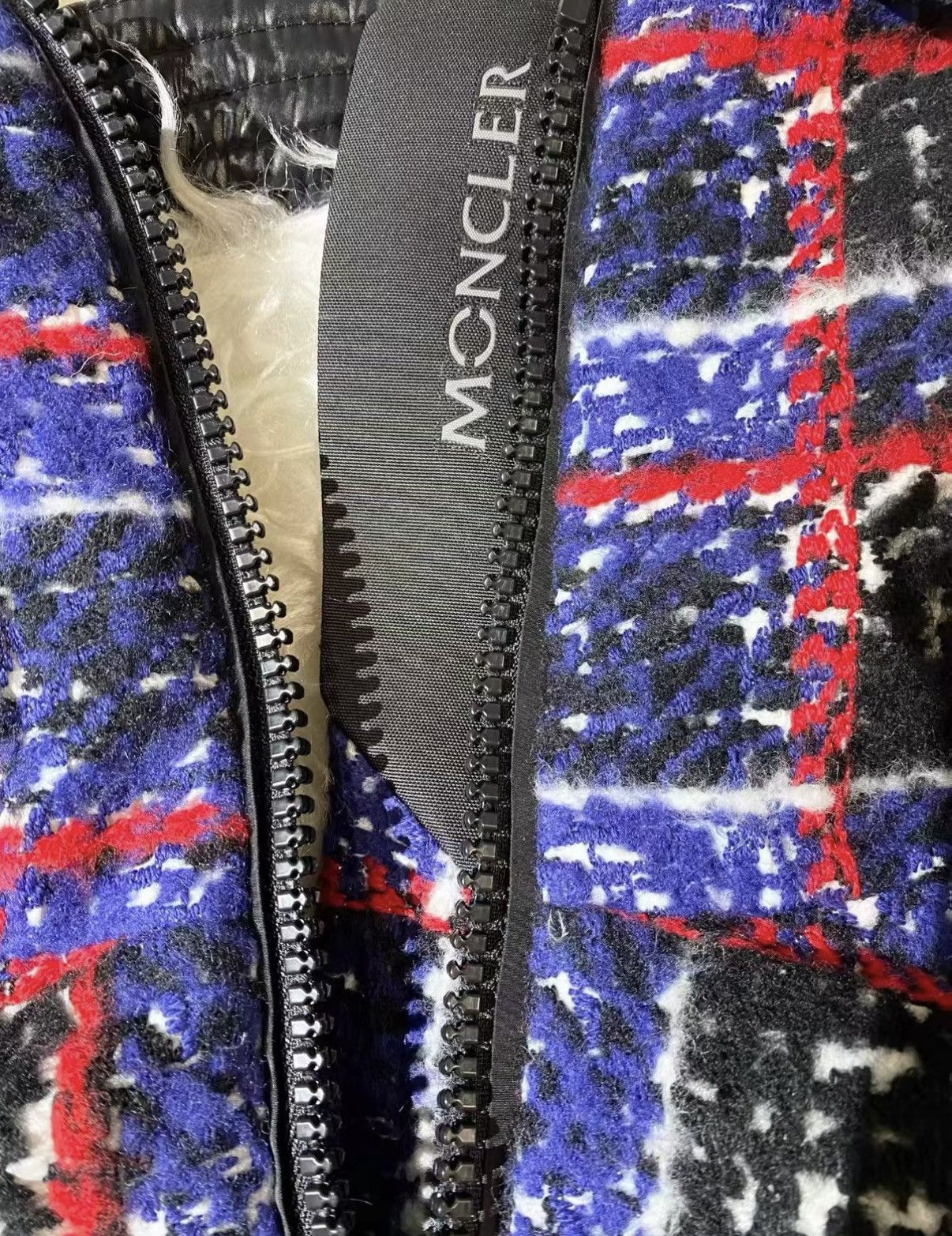 Moncler Moncler Plaid Tweed Lamb Fleece Hooded Down Jacket J33 Size XS / US 0-2 / IT 36-38 - 5 Thumbnail