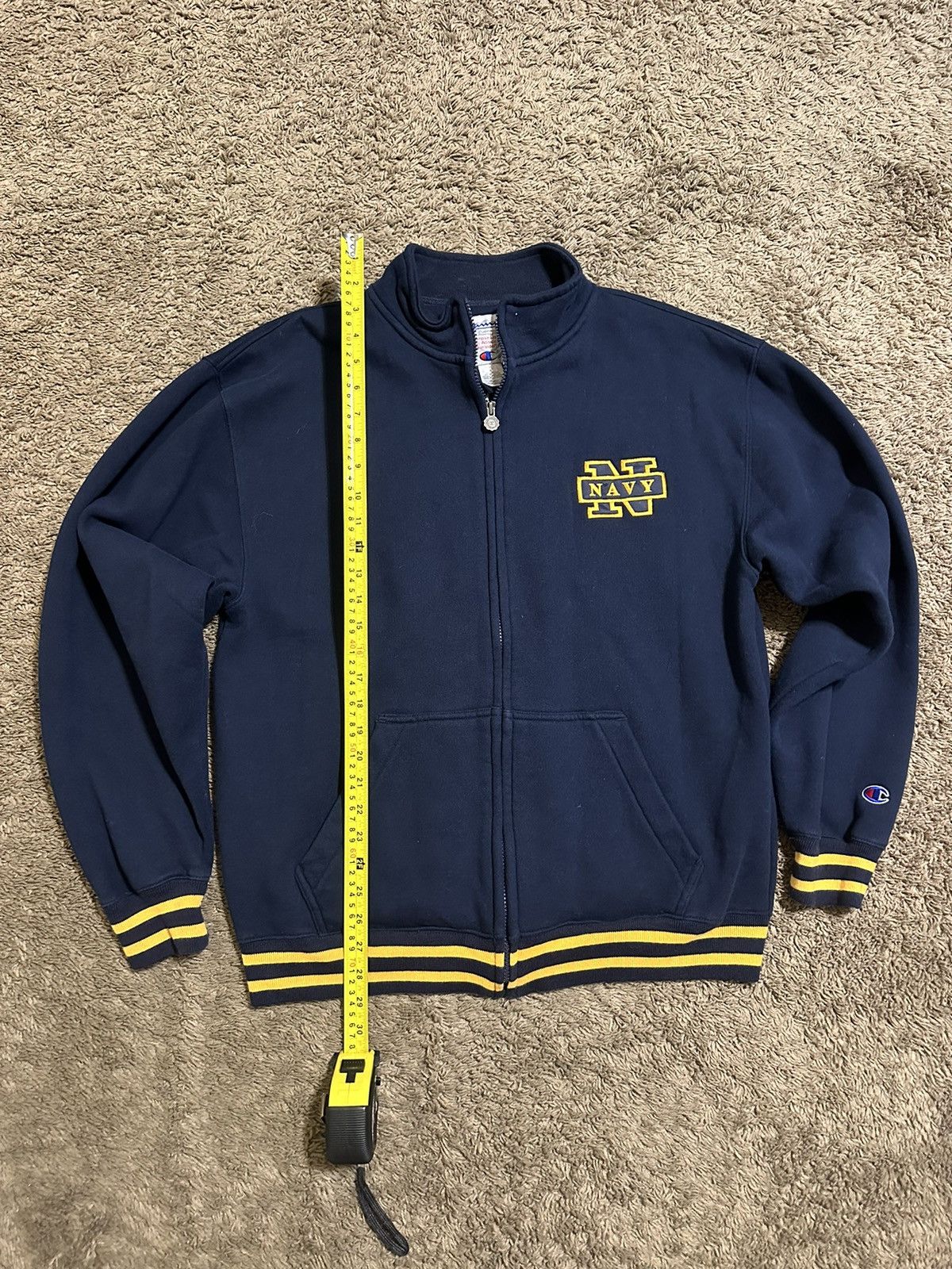 Champion × NCAA × Vintage Vintage Champion Navy university sweater 00s size large Size US L / EU 52-54 / 3 - 8 Thumbnail