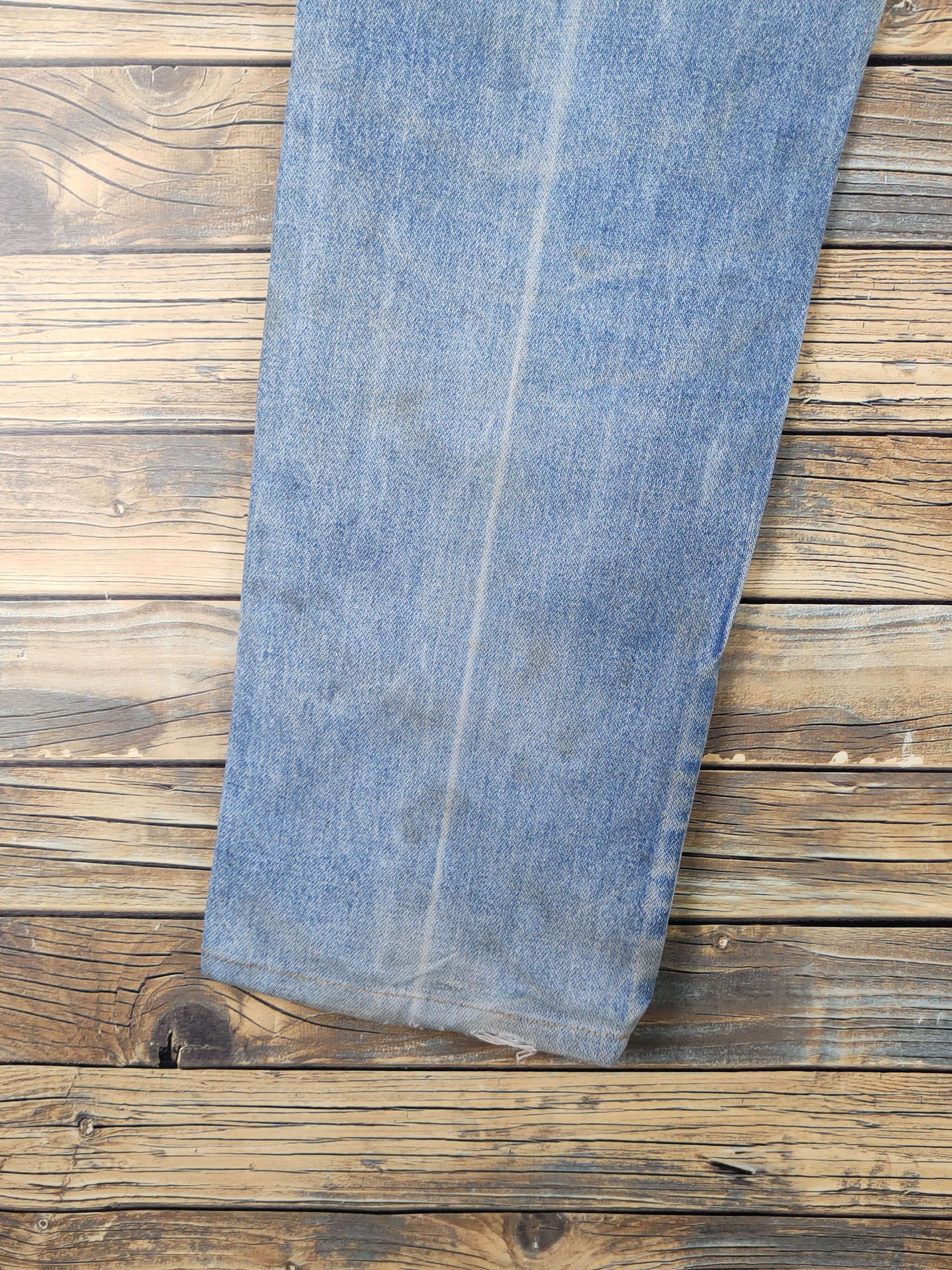 Japanese Brand Wrangler Blue Distressed Ripped denim Jeans #W1496 Size US 31 - 11 Thumbnail
