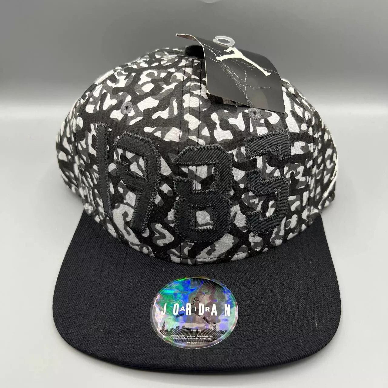 Jordan Brand Air Jordan 1985 Rookie Hat Men Camouflage Snap Back Cap New Size ONE SIZE - 1 Thumbnail