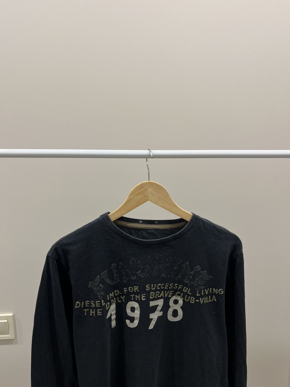 Diesel Vintage Diesel Sweatshirt Crewnek Y2K Size L Size US L / EU 52-54 / 3 - 2 Thumbnail