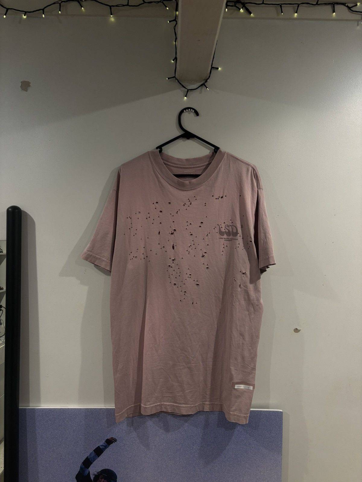 Satisfy Rare satisfy running archive LSD tee Size US L / EU 52-54 / 3 - 1 Thumbnail