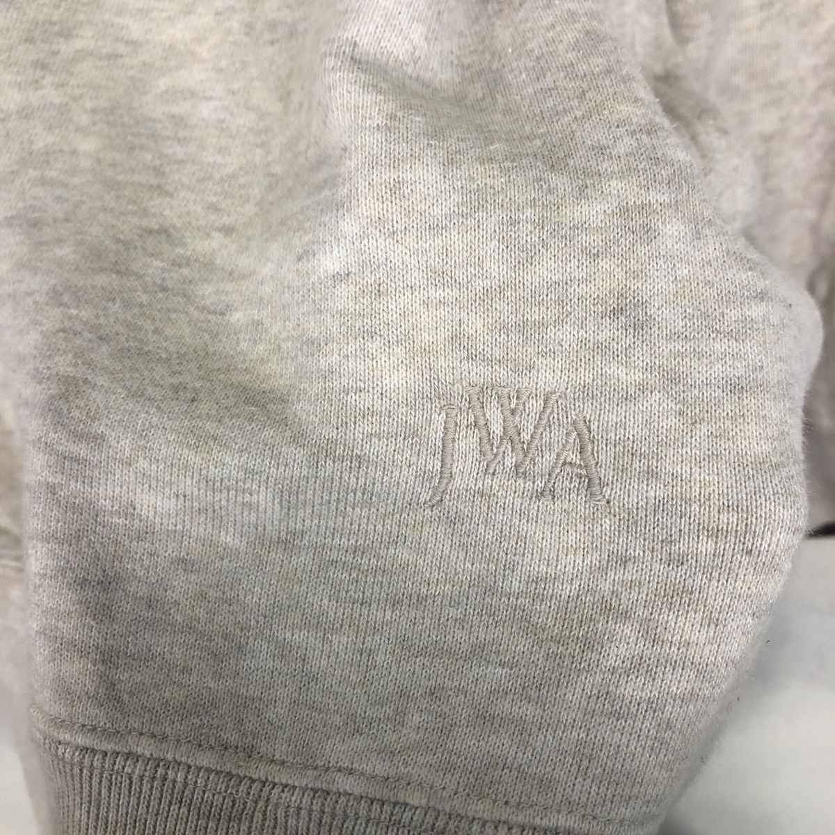 JW Anderson 📌Vintage Sweatshirt JW Anderson X Uniqlo Big Logo Size US L / EU 52-54 / 3 - 16 Thumbnail