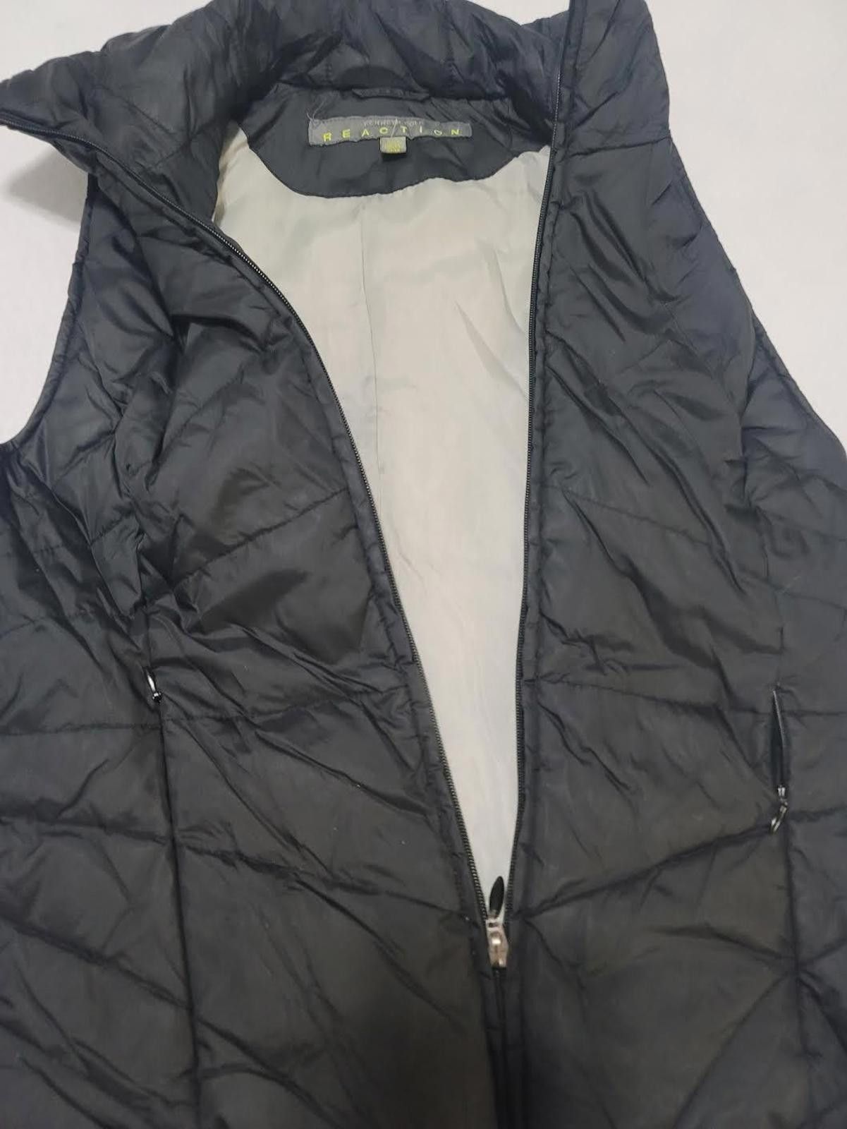 Other Kenneth Cole Women’s Black Reflective Puffer Vest Small Size S / US 4 / IT 40 - 5 Thumbnail