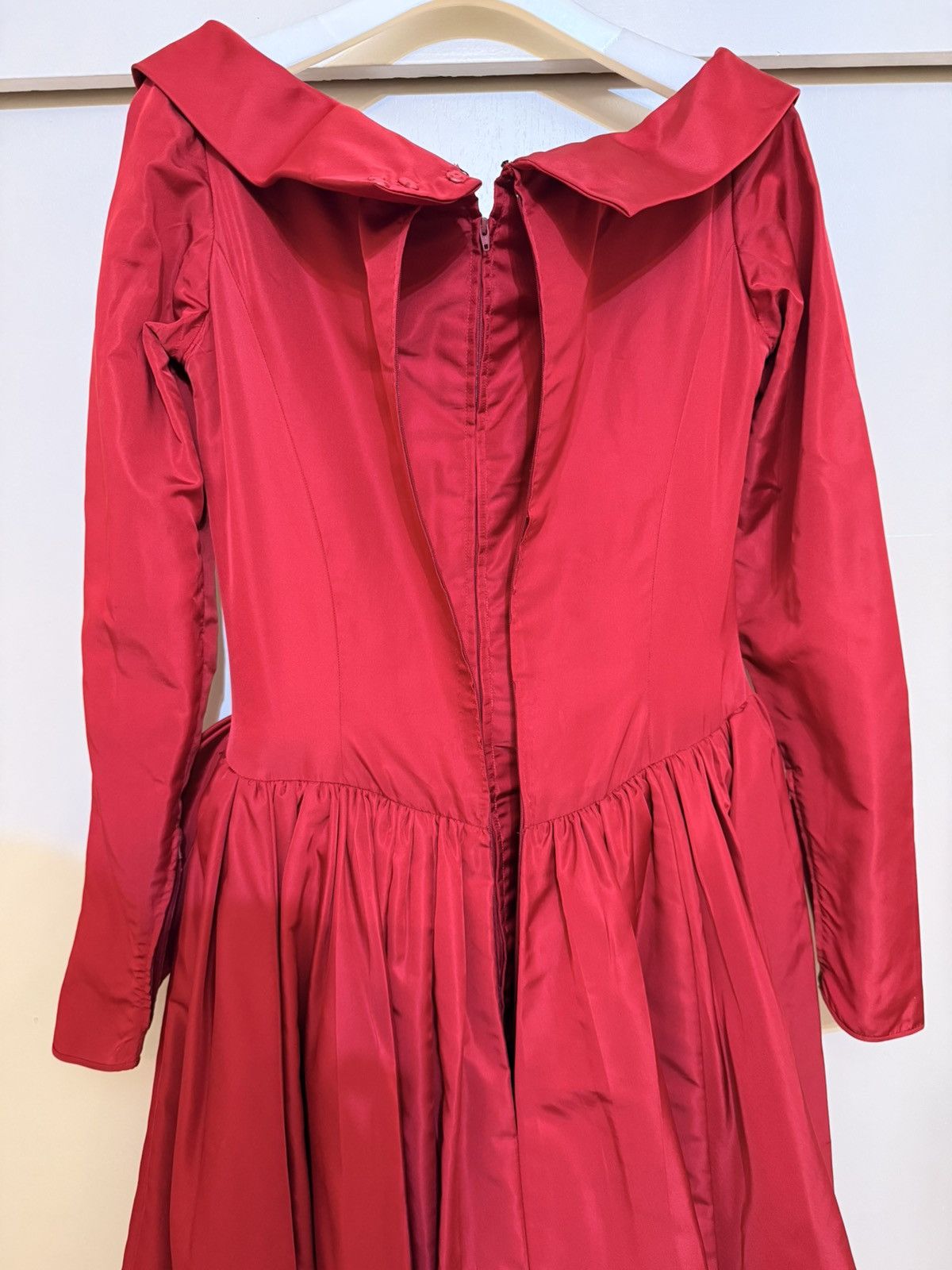 Other Taffeta Wrap Maxi Red Dress Size M / US 6-8 / IT 42-44 - 5 Thumbnail
