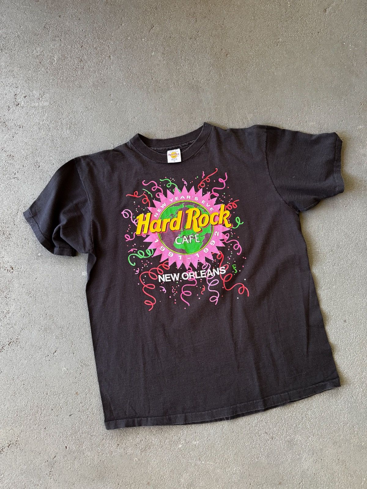 Hard Rock Cafe Hard Rock 1991-1992 New Year’s Eve New Orleans Graphic Tee Size US L / EU 52-54 / 3 - 1 Thumbnail
