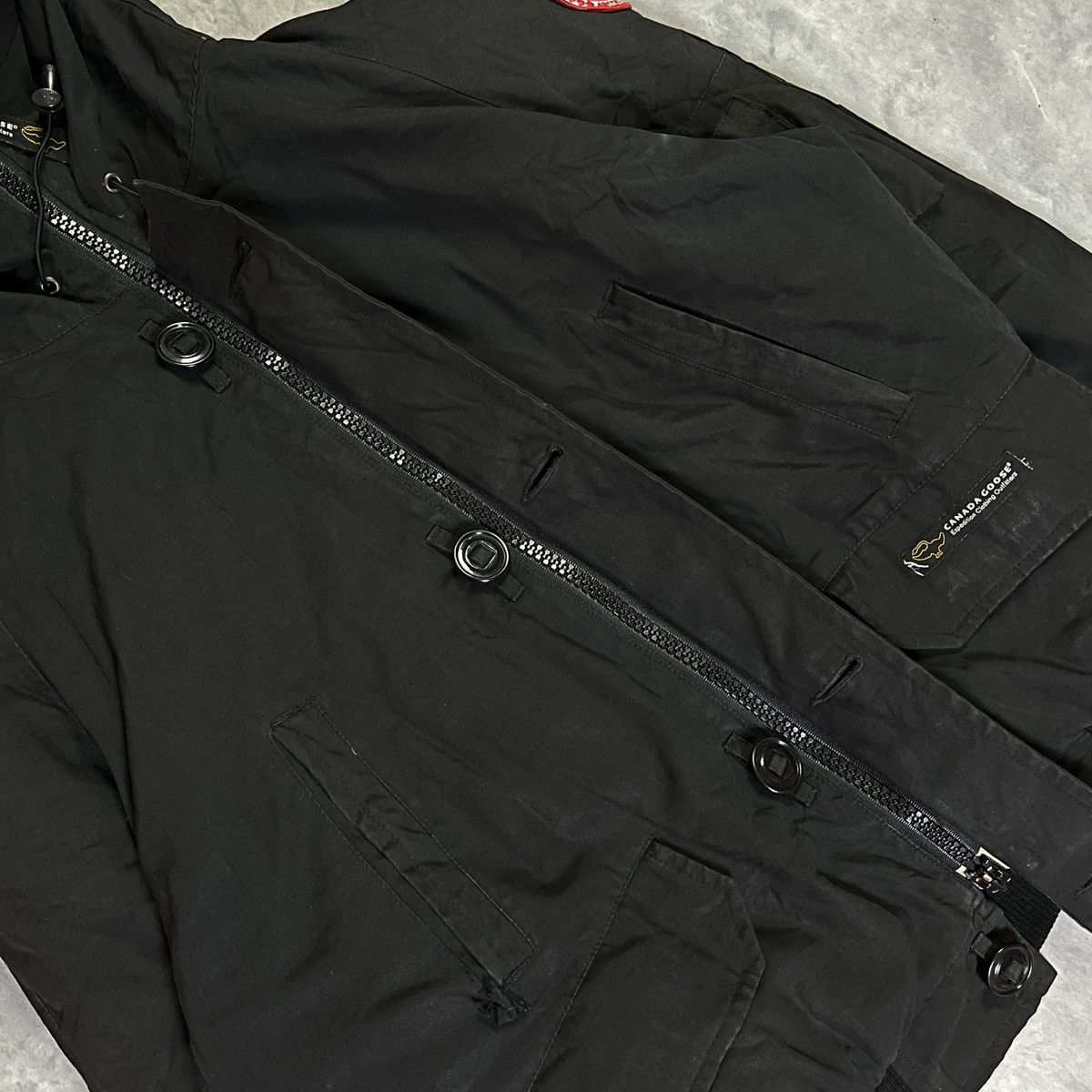 Canada Goose Canada Goose Fur-Trim Chilliwack Bomber Jacket Size S / US 4 / IT 40 - 6 Thumbnail